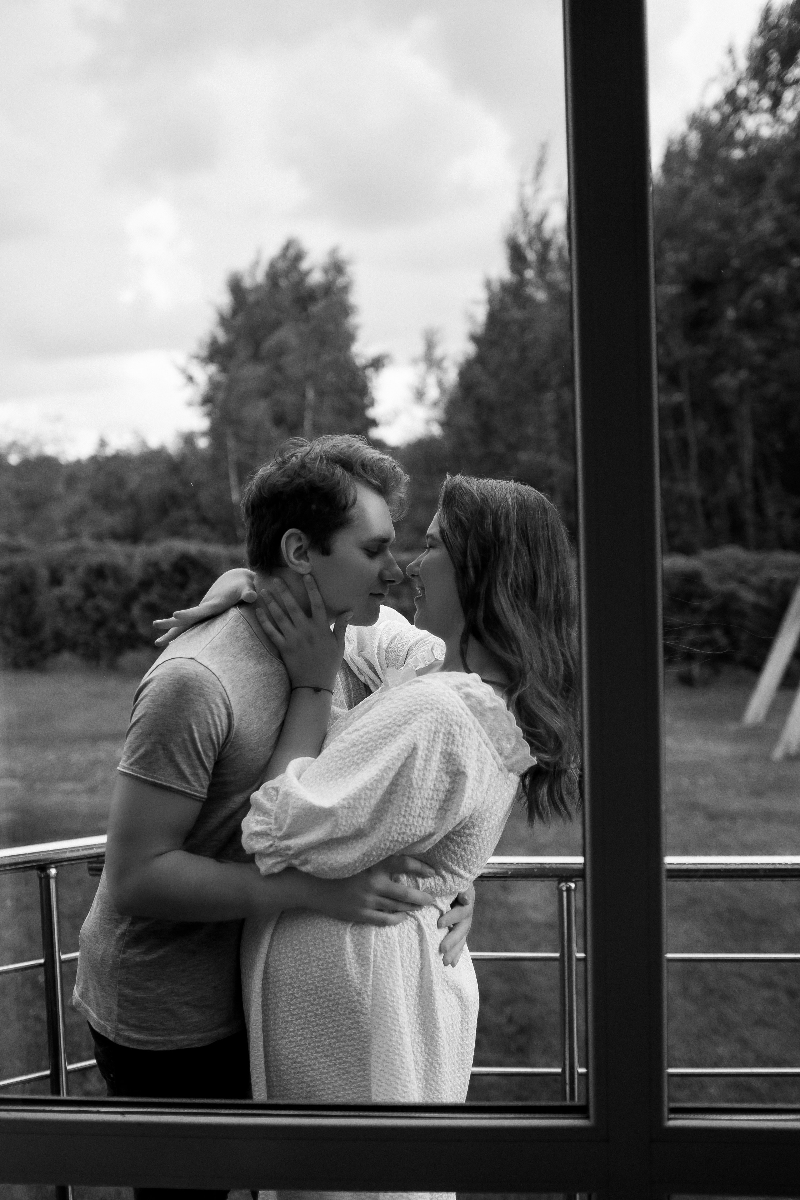 Никита и Виктория. Love Story под дождём в усадьбе «Хорошее место». Сергеев Алексей. Фотограф