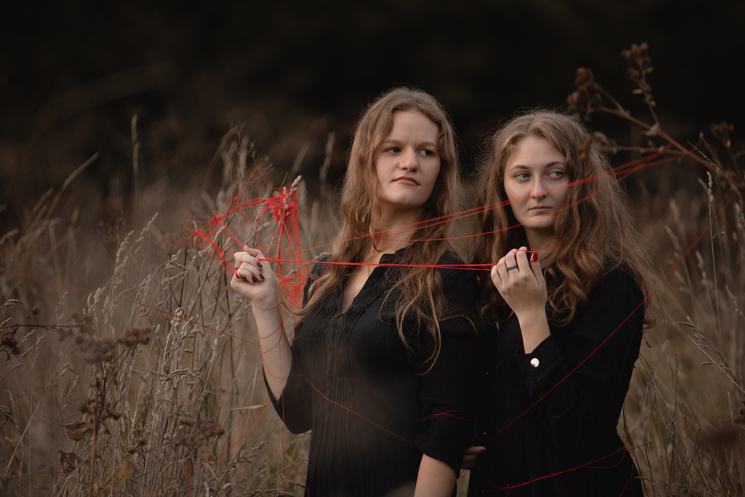 Невидимая красная нить. Арт-фотограф. Coffelisk