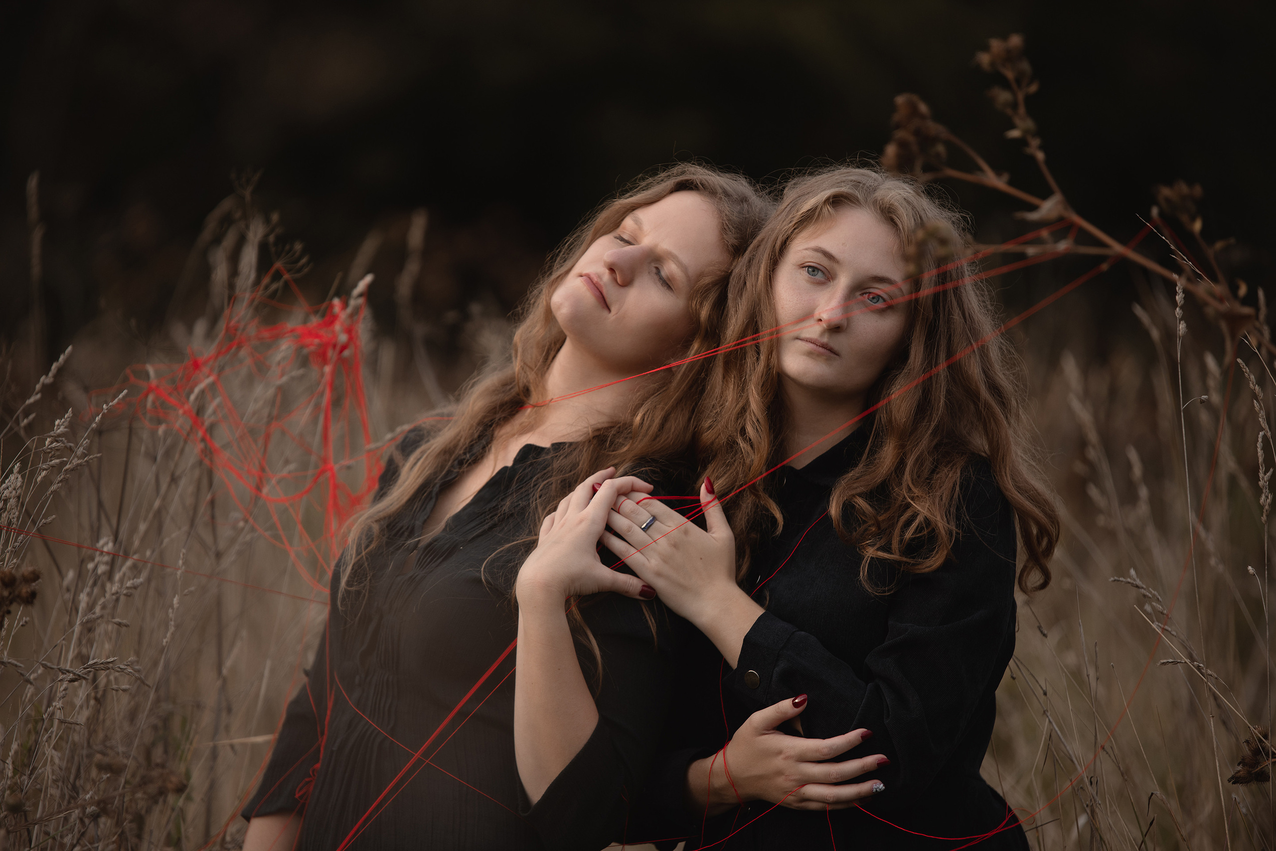 Невидимая красная нить. Арт-фотограф. Coffelisk