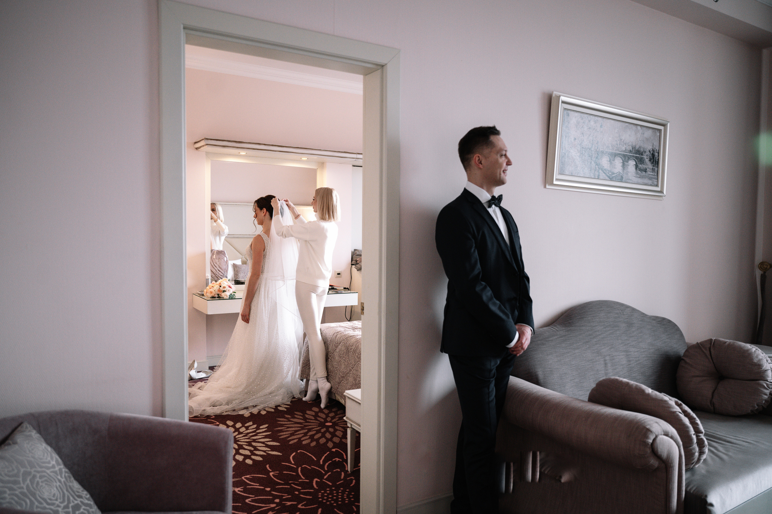 Лучшие отели для свадебного утра в Москве. Свадебный видеограф в Москве Никонова Анна