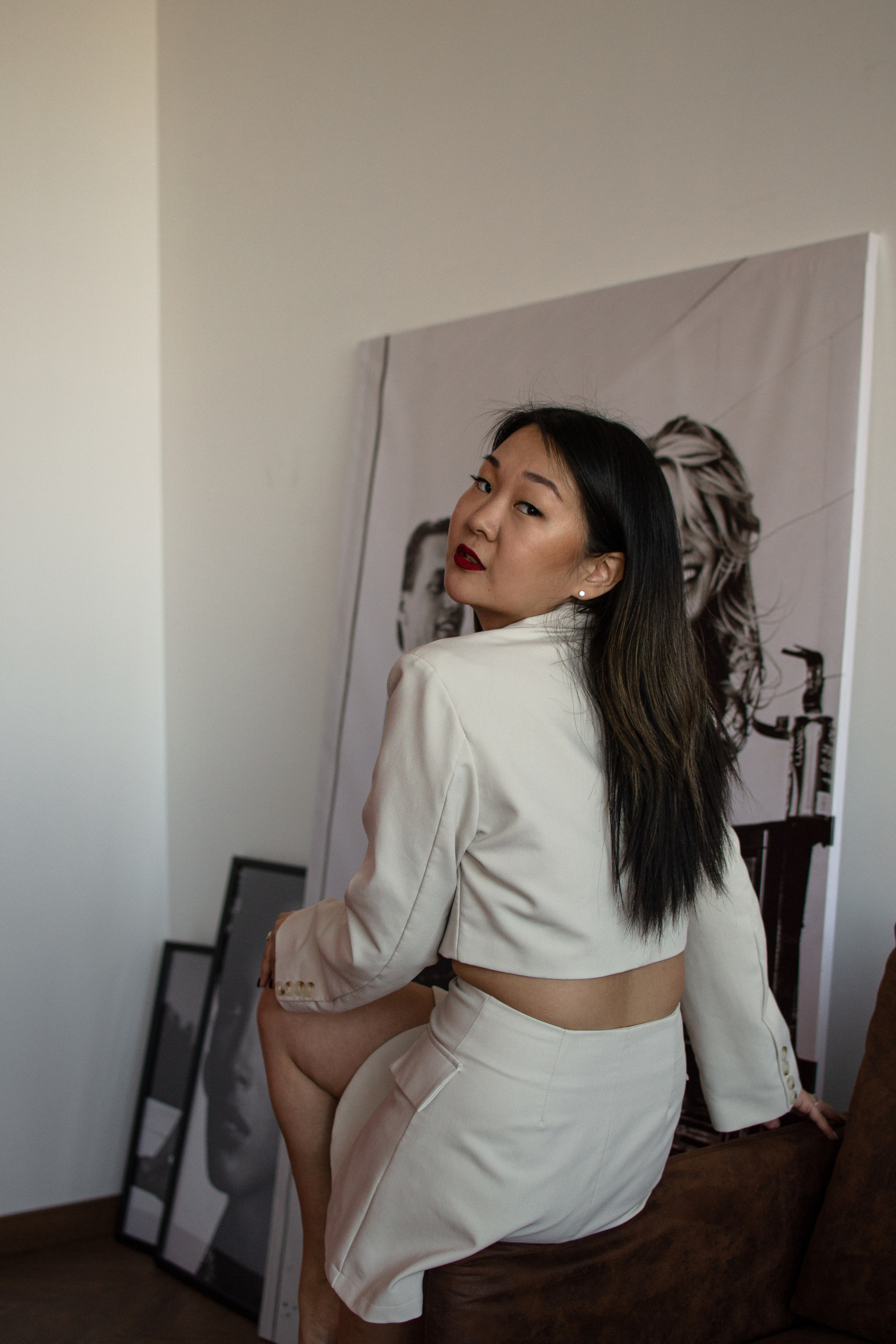 Лена в минимализме. Портретный и свадебный фотограф в Краснодаре