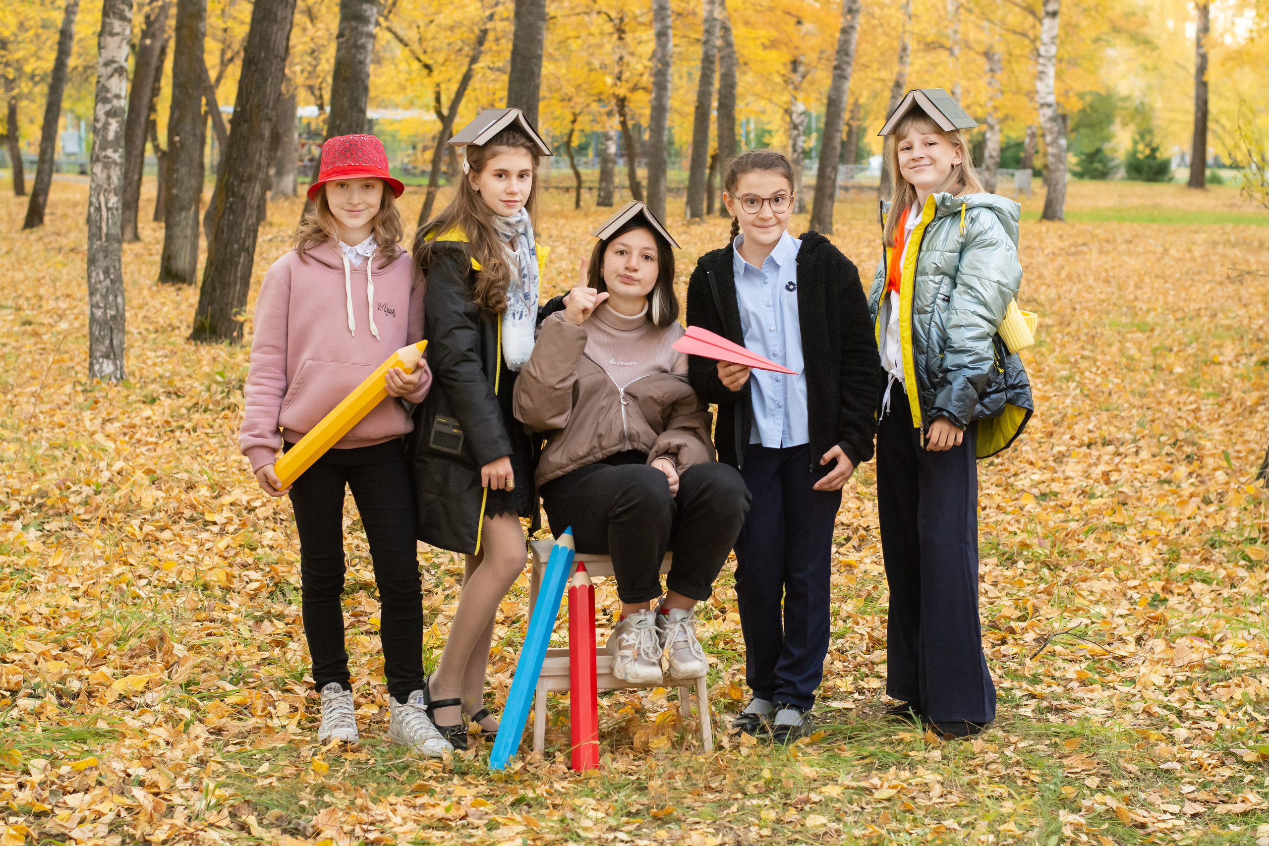 Фотосессия осенью для 4 класса. Выпускные альбомы Юрга — Фотограф Светлана Тихонова