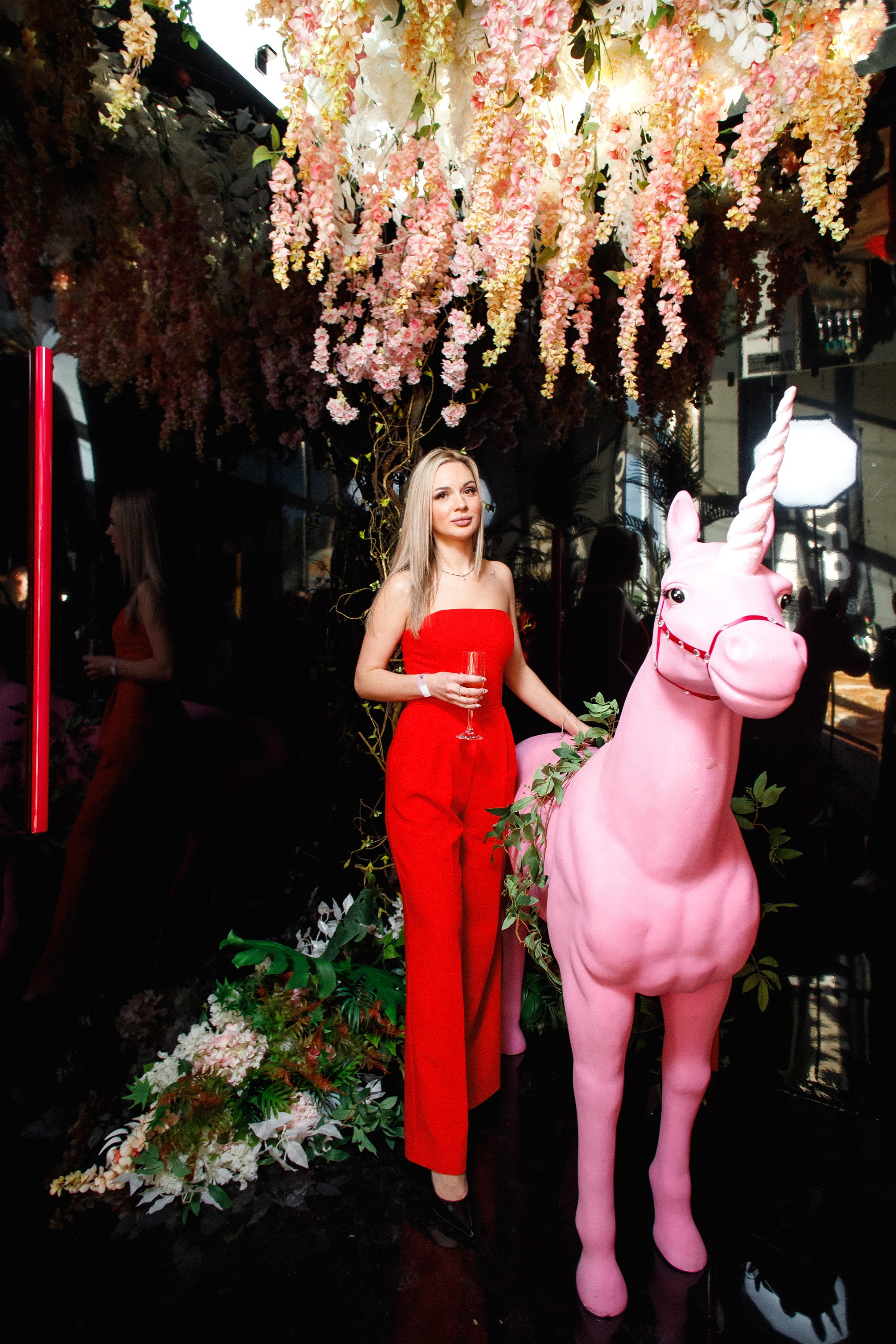 BRAVO FLORA EVENT. СВОИ. ФОТООТЧЕТЫ-СОБЫТИЯ-МЕСТА