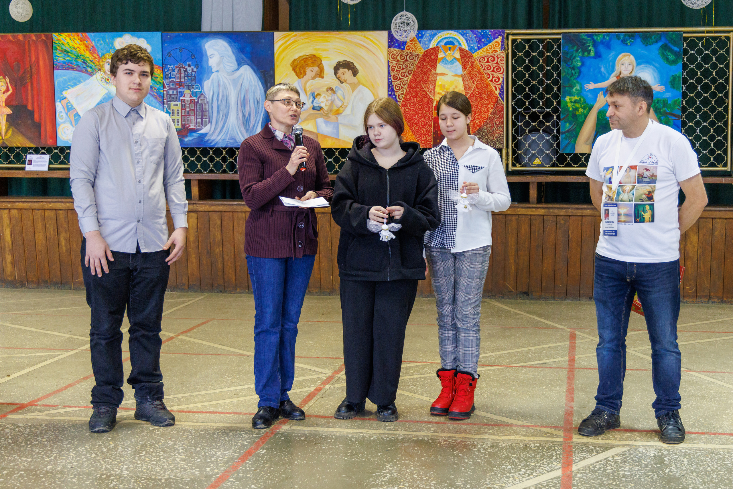 Открытие выставки «Ангелы мира». Фотограф Сергей Старых. Мценск