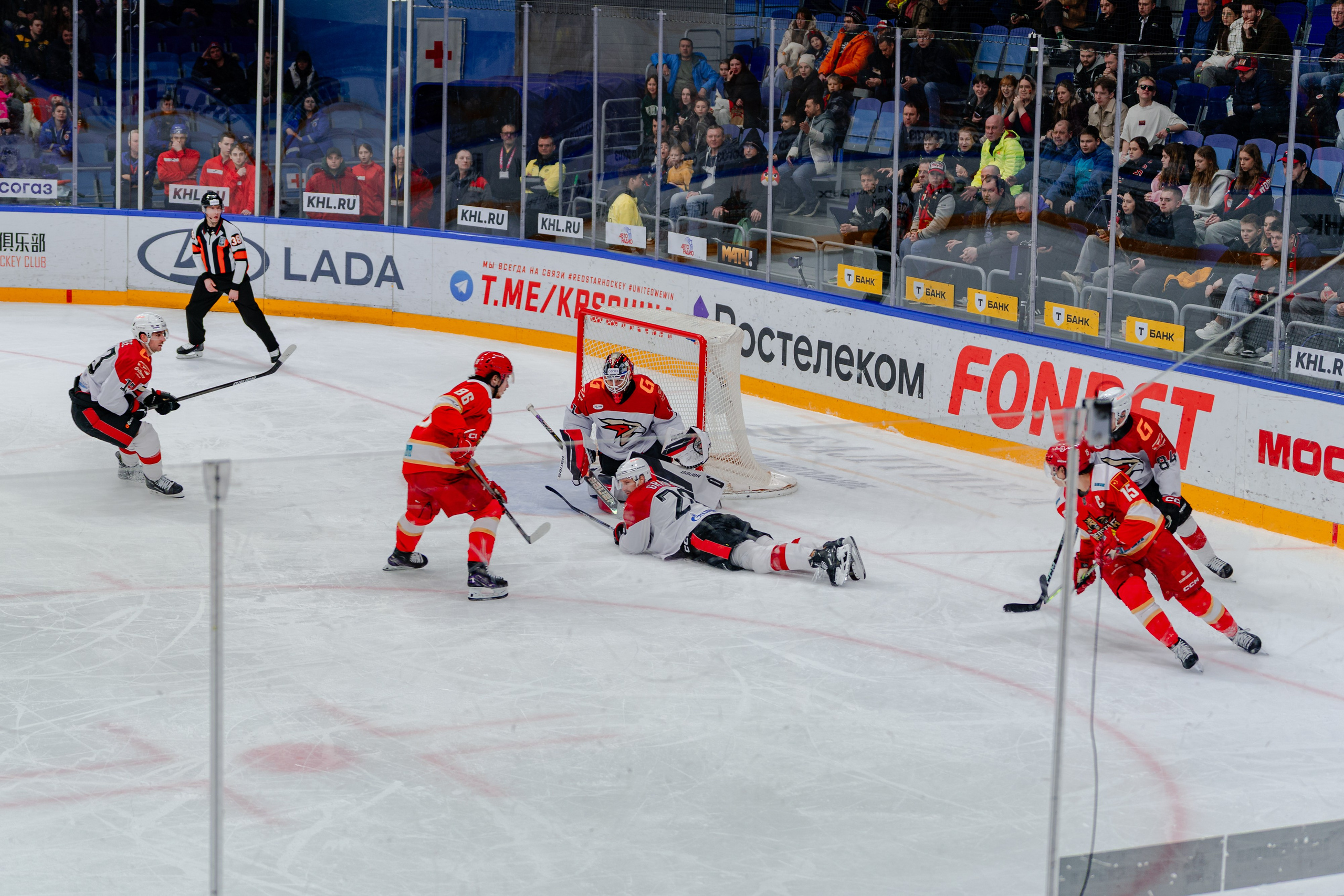 КХЛ КУНЬЛУНЬ РС — АВАНГАРД 22 МАРТА 2025. Репортажный фотограф в Москве Измалков Артем