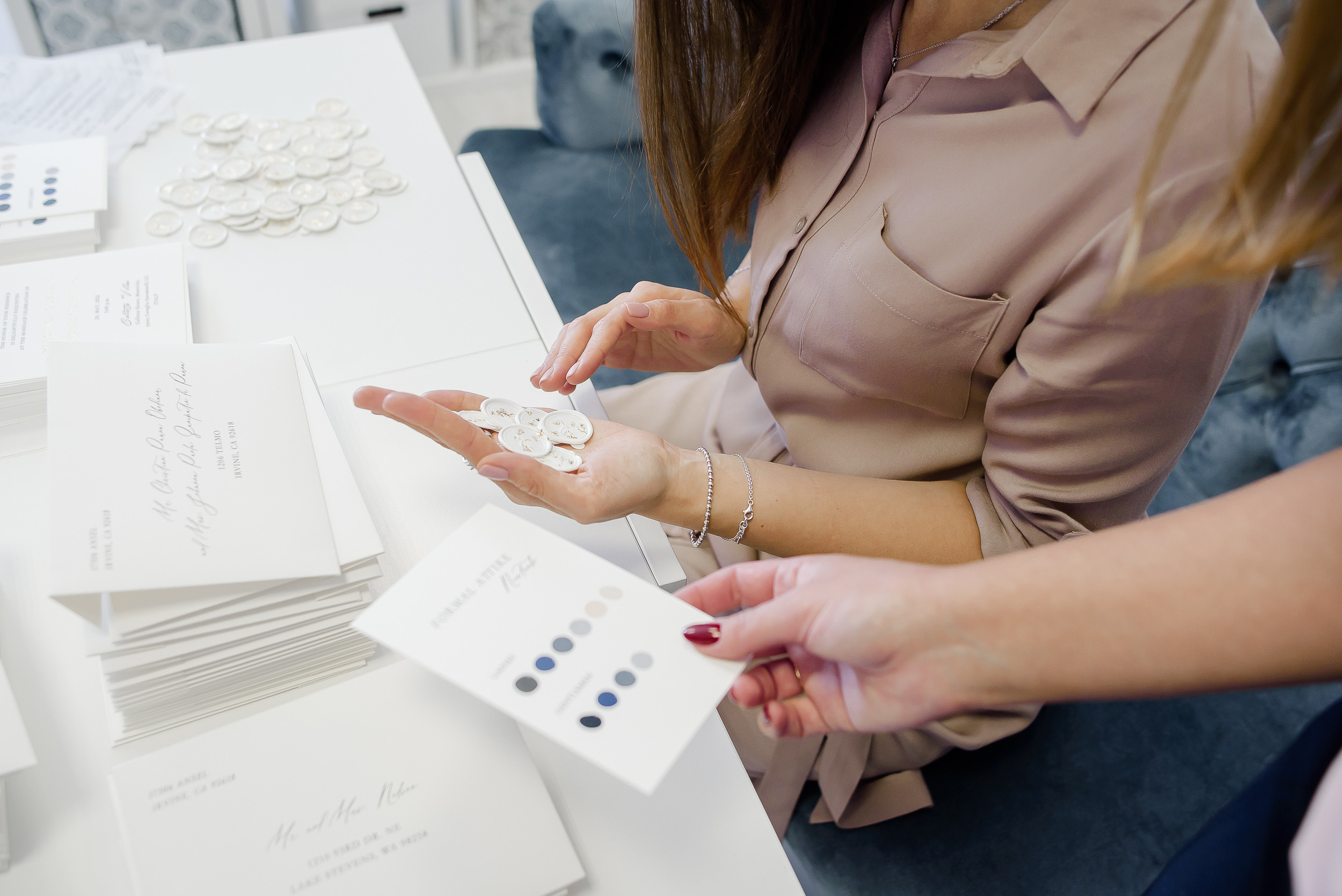 Контент-съемка студии свадебных приглашений Люпин. Семейный и свадебный фотограф в Санкт-Петербурге Серафима Смирнова