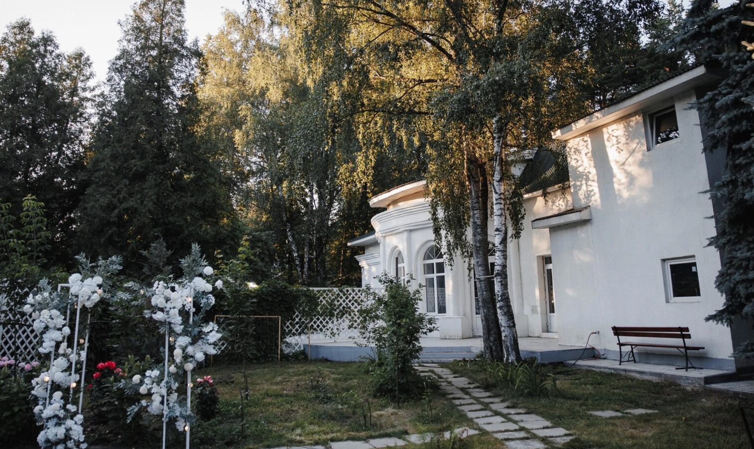 Лучшие свадебные площадки Москвы: ТОП 6 мест, где сбываются мечты. Свадебный и семейный фотограф Москва, Звенигород, Одинцово, Можайск,