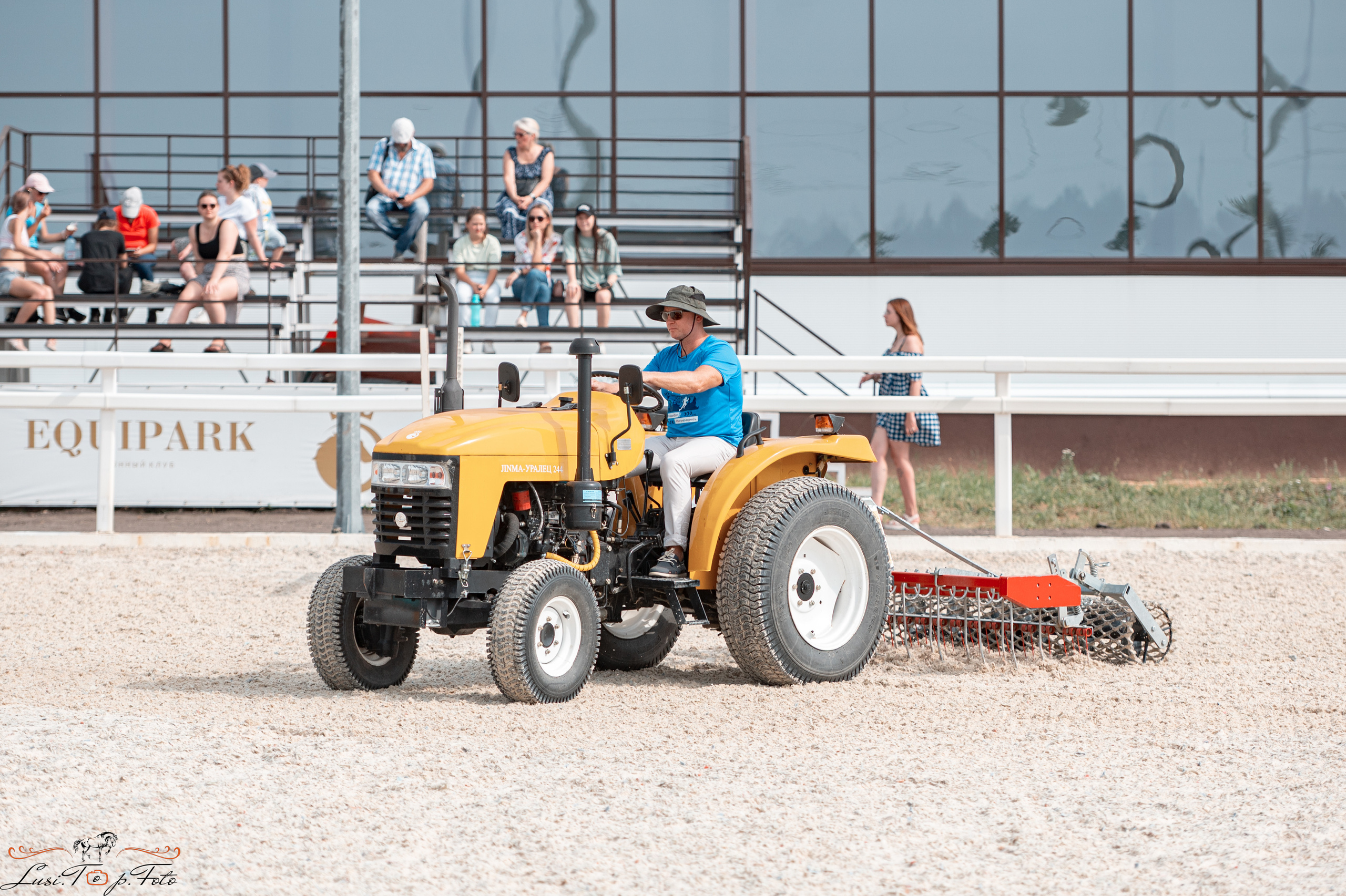 «Областные соревнования на призы Конного Клуба EQUIPARK» 28 августа — КОНКУР. Конный и фотограф с животными в Твери Топталова Люся