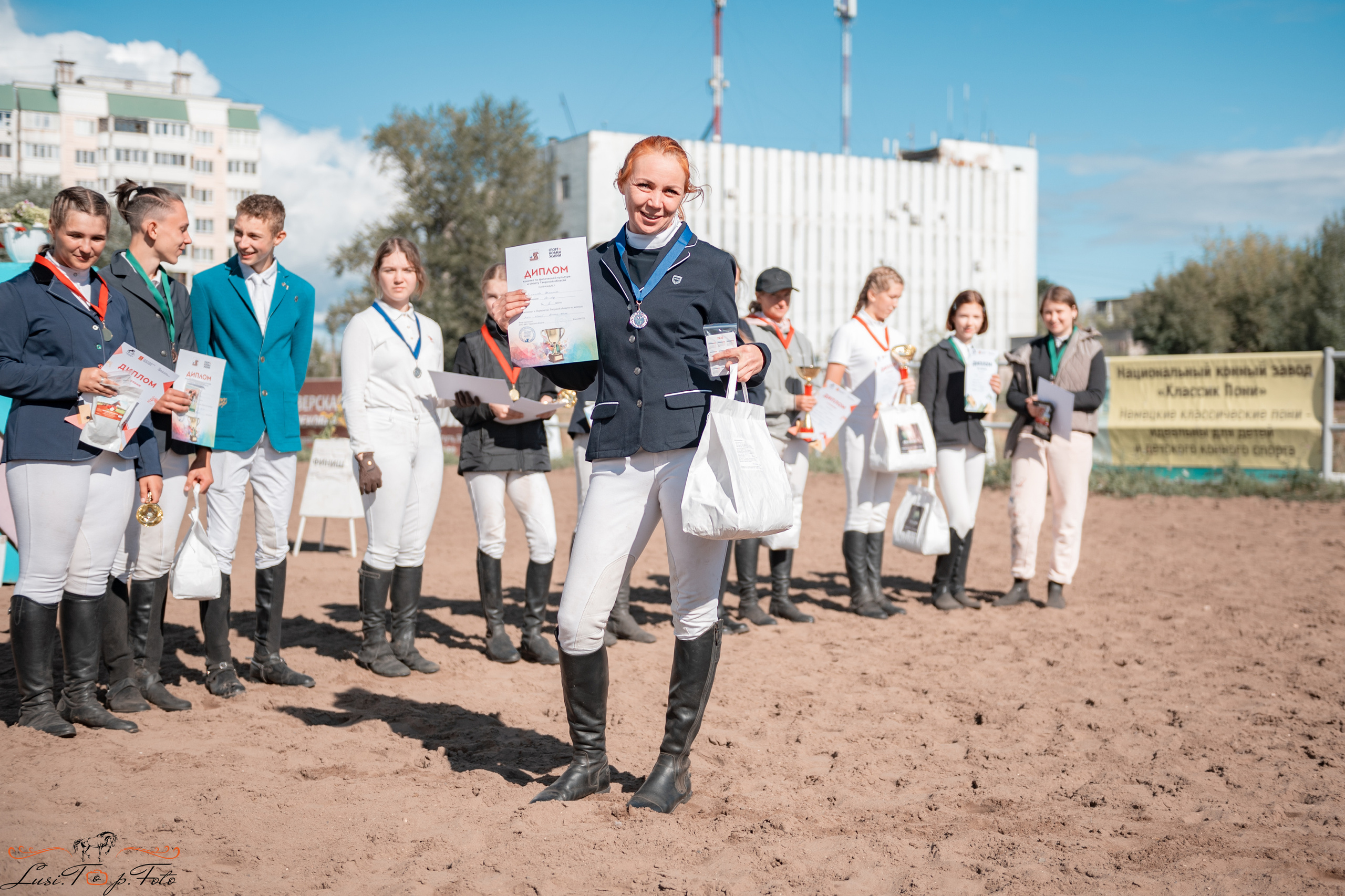 Конкур. Чемпионат и Первенство Тверской области. Конный и фотограф с животными в Твери Топталова Люся