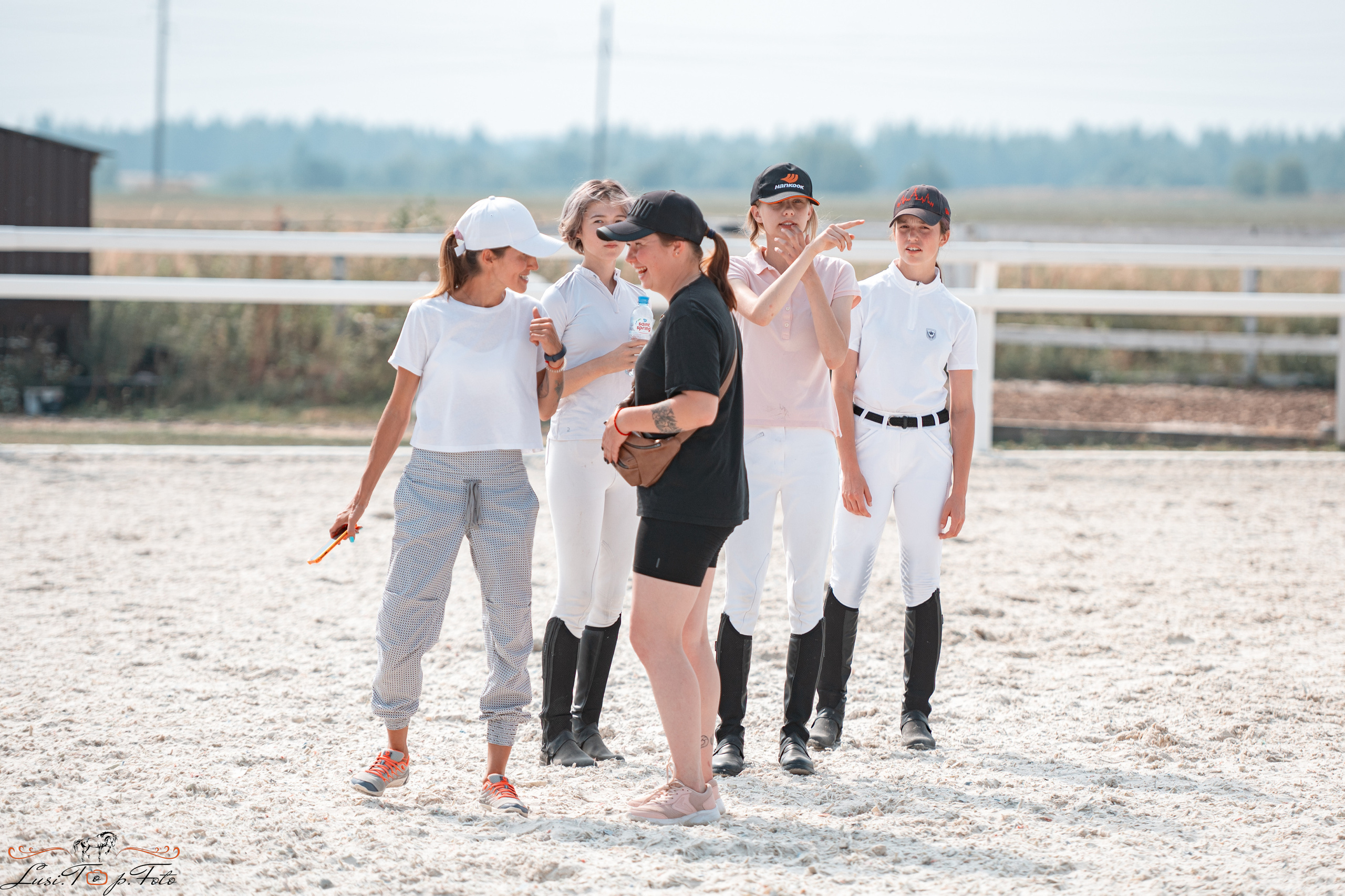 «Областные соревнования на призы Конного Клуба EQUIPARK» 28 августа — КОНКУР. Конный и фотограф с животными в Твери Топталова Люся