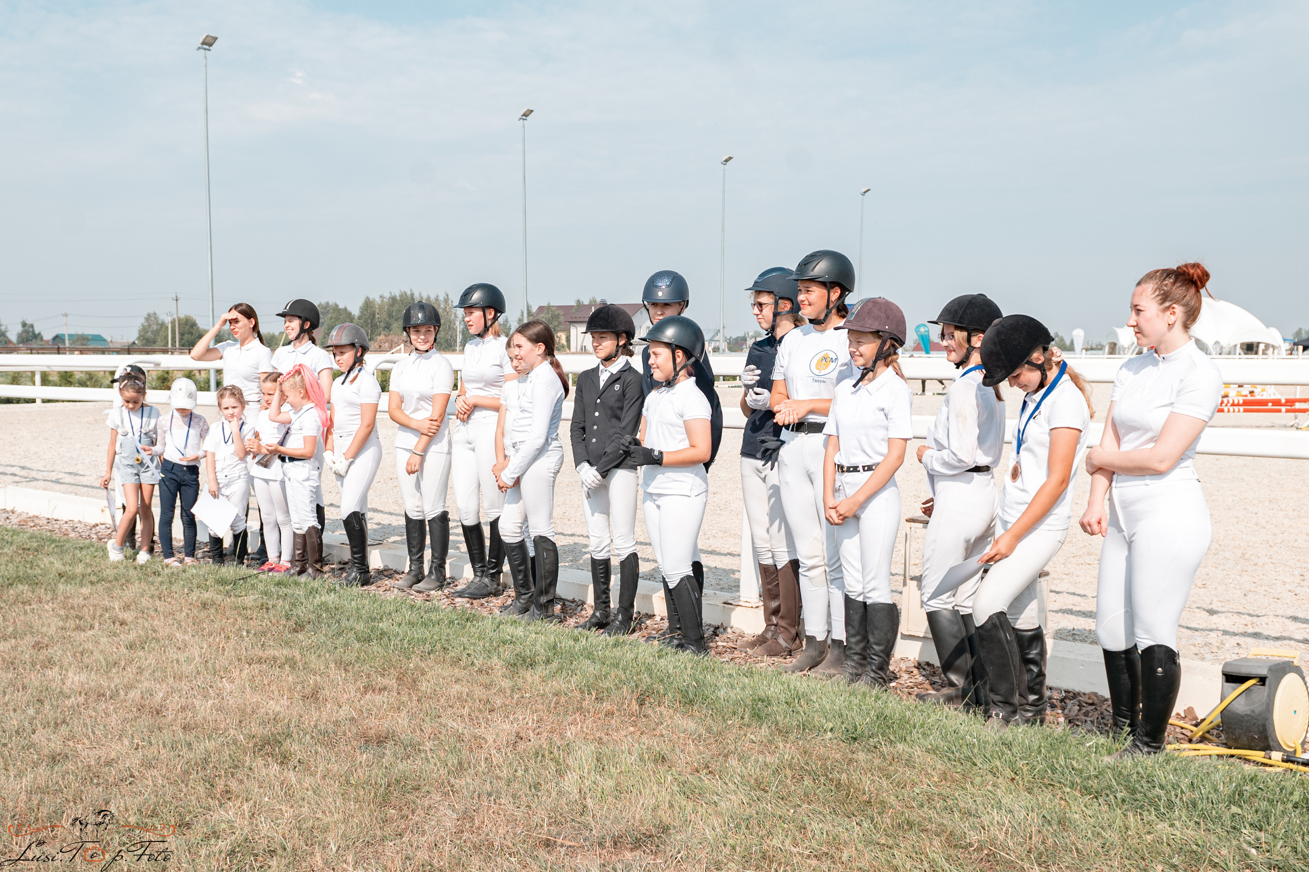 «Областные соревнования на призы Конного Клуба EQUIPARK» 28 августа — КОНКУР. Конный и фотограф с животными в Твери Топталова Люся