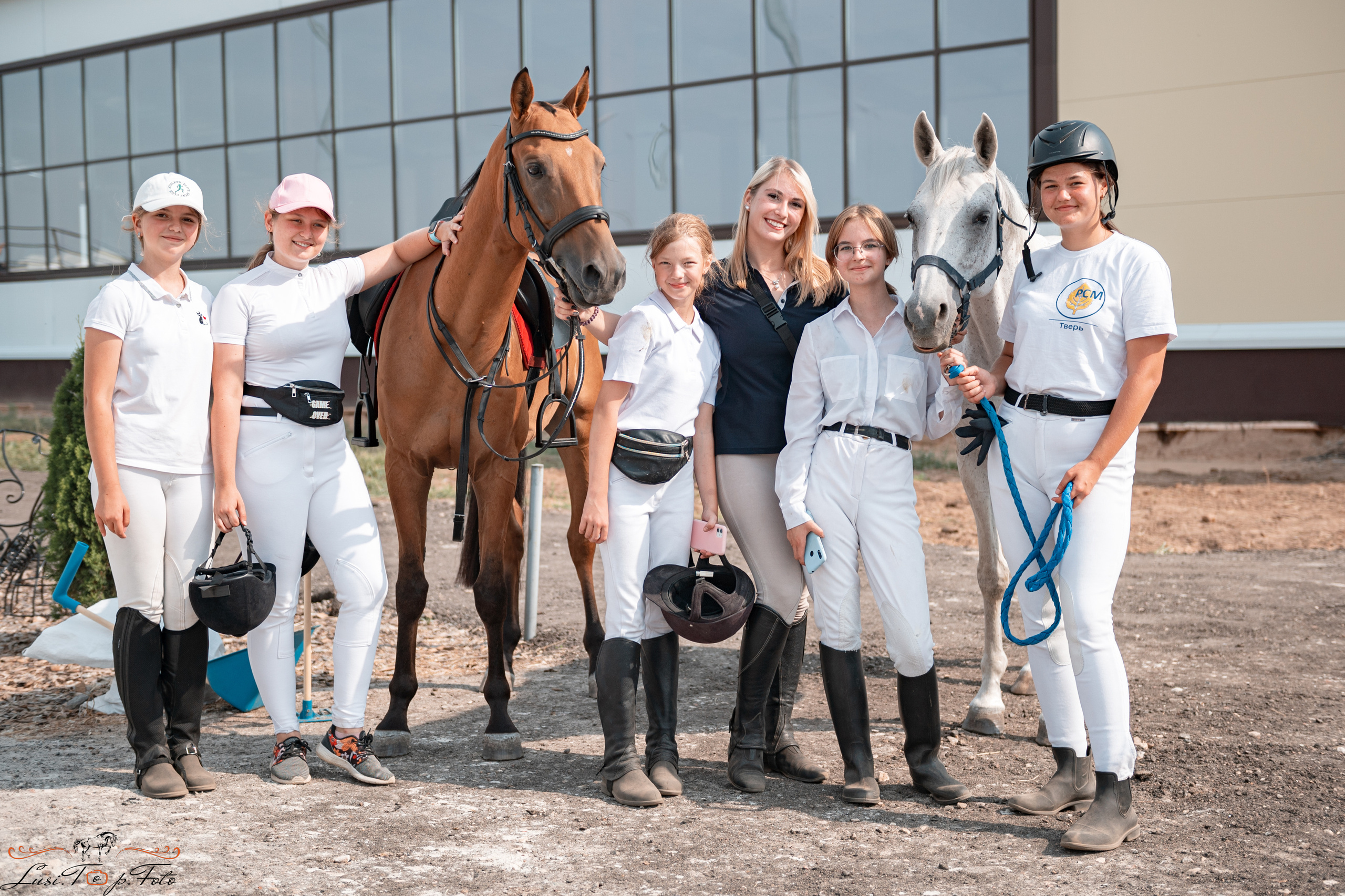 «Областные соревнования на призы Конного Клуба EQUIPARK» 28 августа — КОНКУР. Конный и фотограф с животными в Твери Топталова Люся