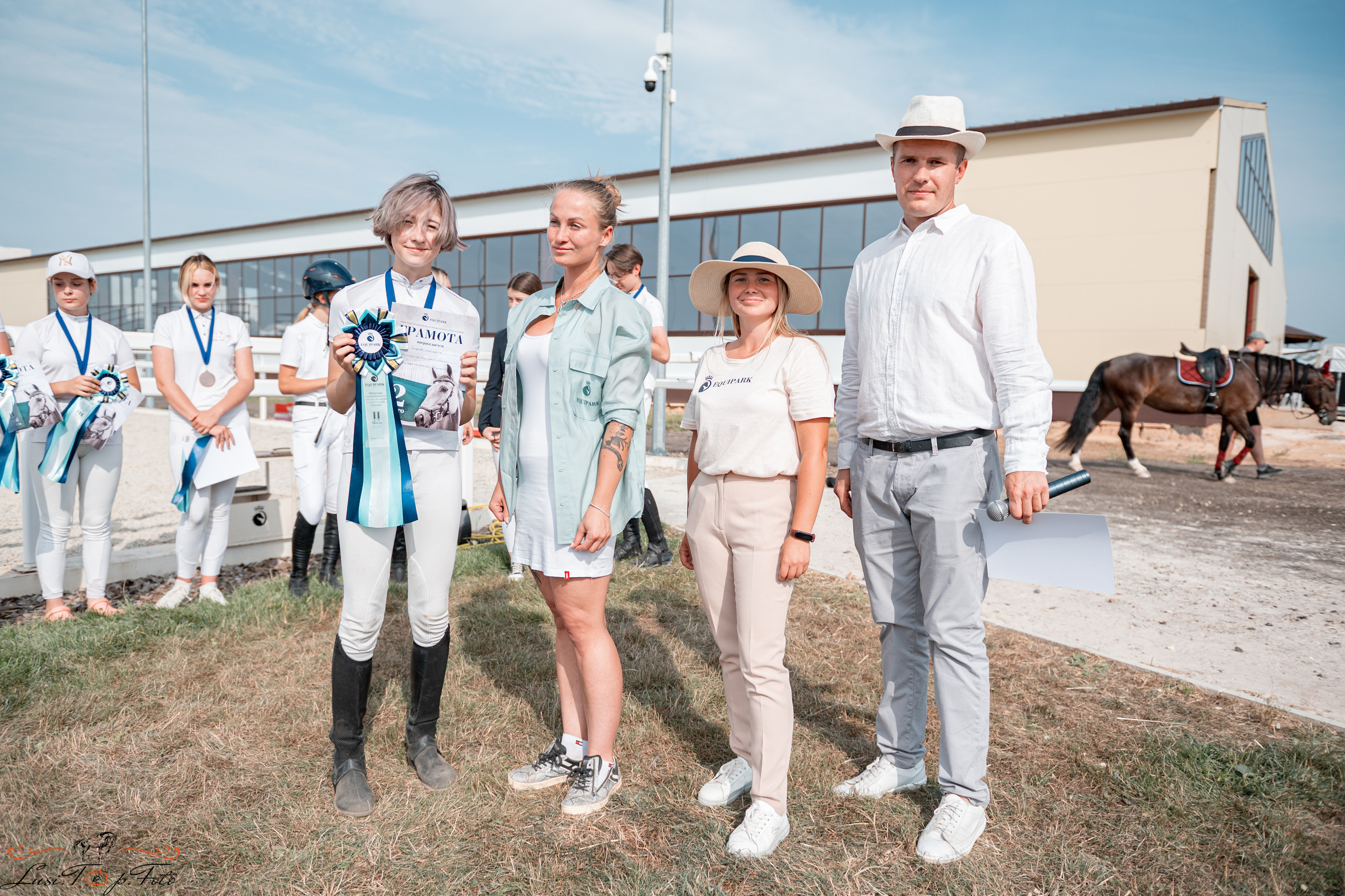 «Областные соревнования на призы Конного Клуба EQUIPARK» 28 августа — КОНКУР. Конный и фотограф с животными в Твери Топталова Люся