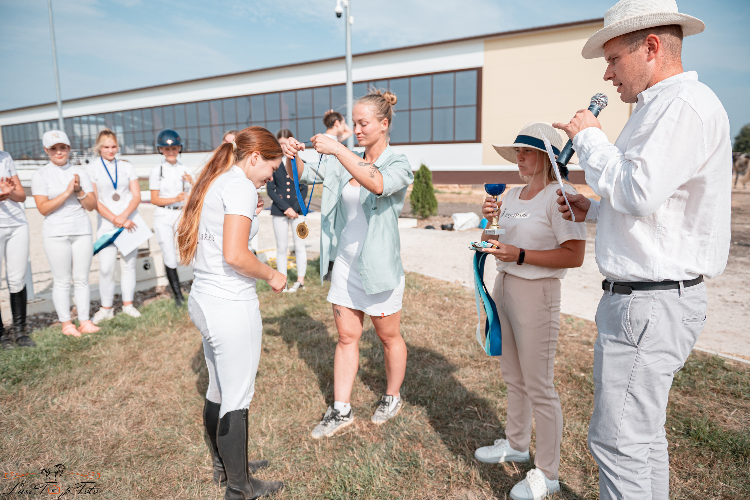 «Областные соревнования на призы Конного Клуба EQUIPARK» 28 августа — КОНКУР. Конный и фотограф с животными в Твери Топталова Люся