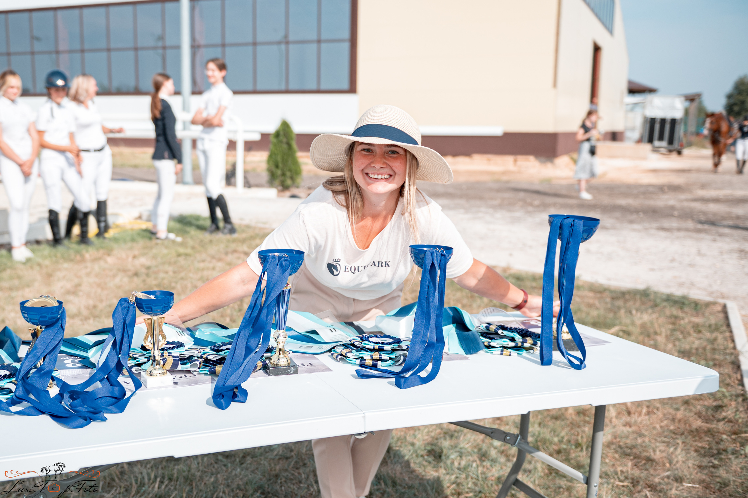 «Областные соревнования на призы Конного Клуба EQUIPARK» 28 августа — КОНКУР. Конный и фотограф с животными в Твери Топталова Люся