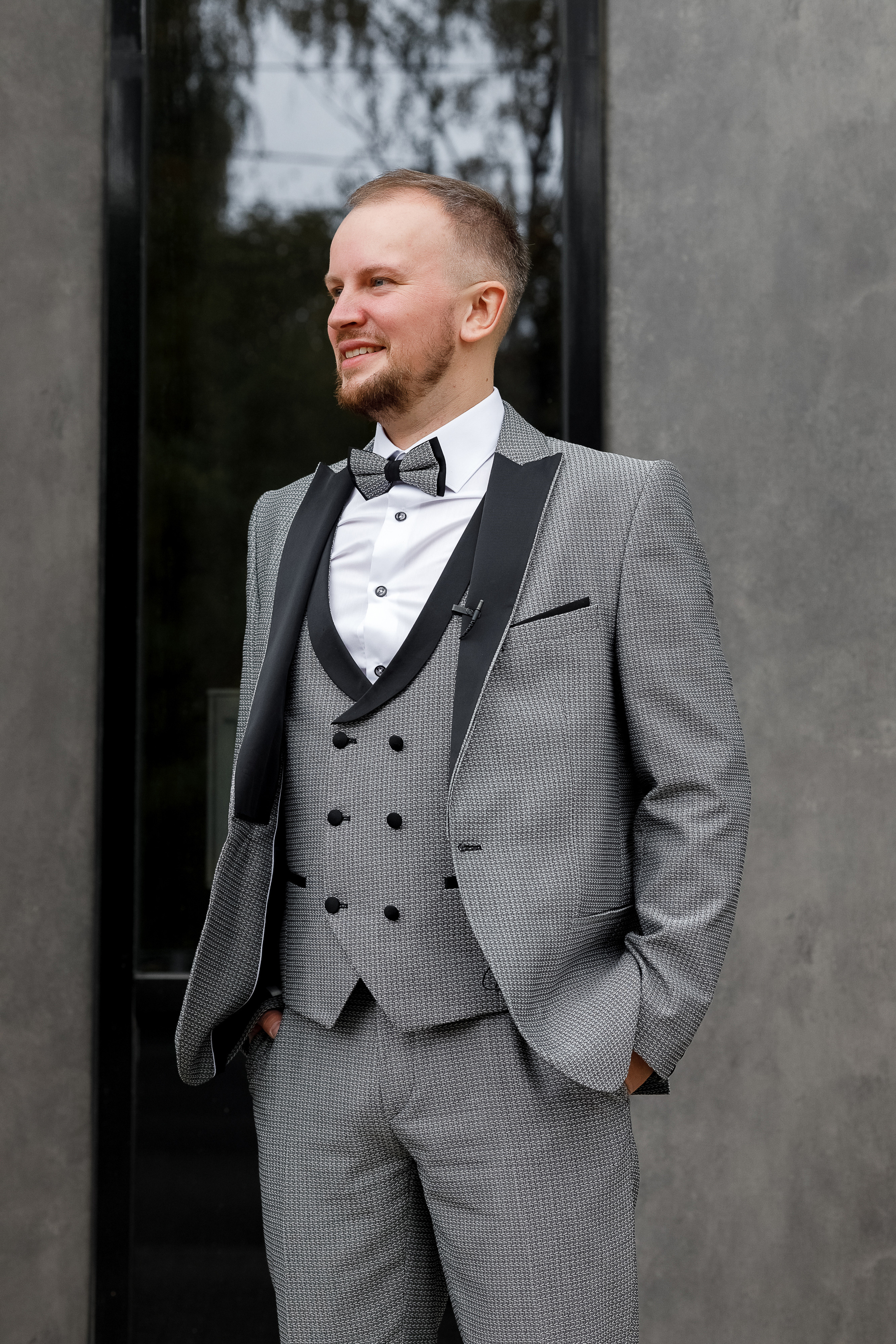 Чувственная фотосессия невесты в шикарном номере гостиницы. Олег Сверчков | Свадебный фотограф Вологда