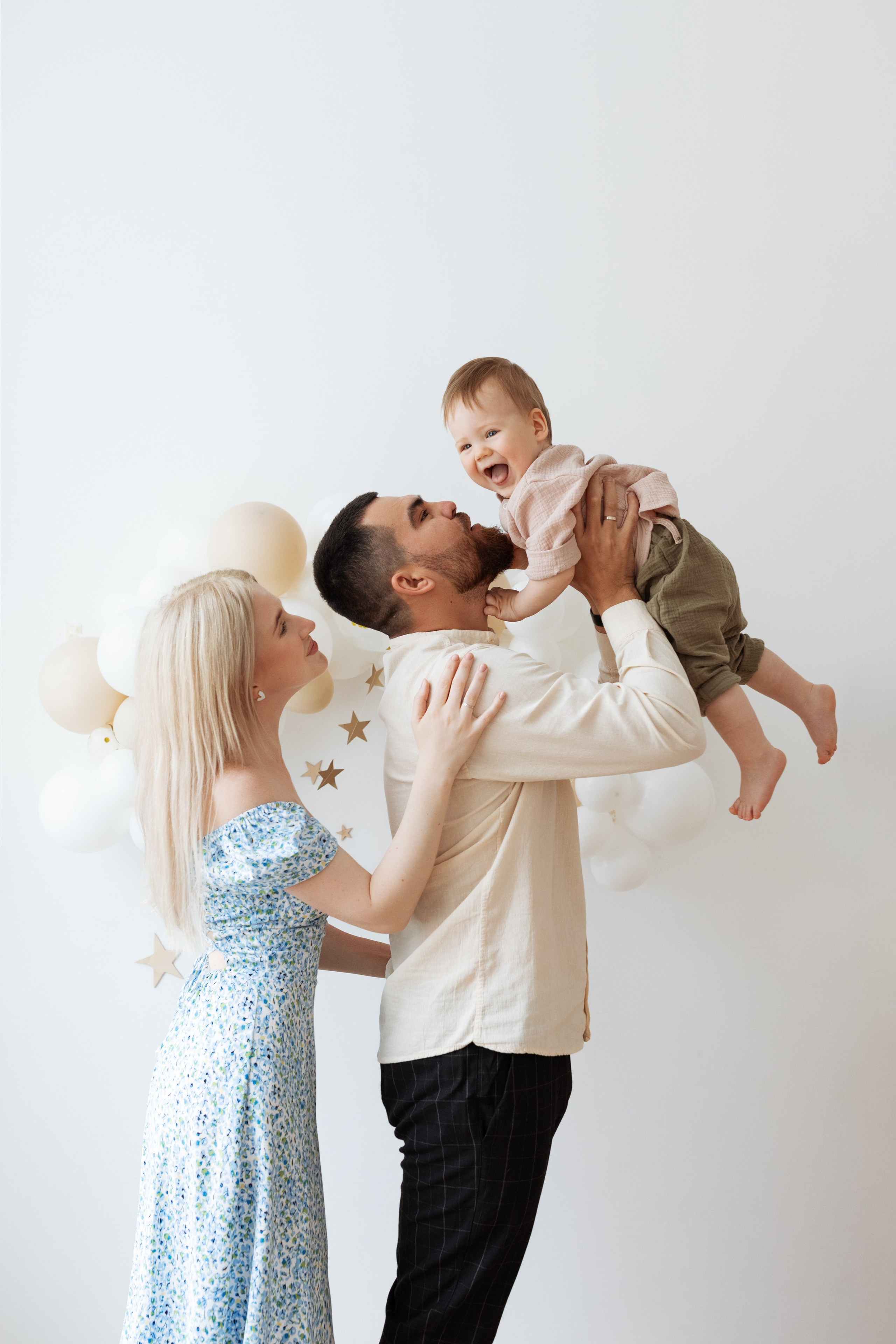 Тимуру 1 годик. Фотограф на годик Хабаровск Детский и семейный фотограф в Хабаровске Юлия Матвиенко