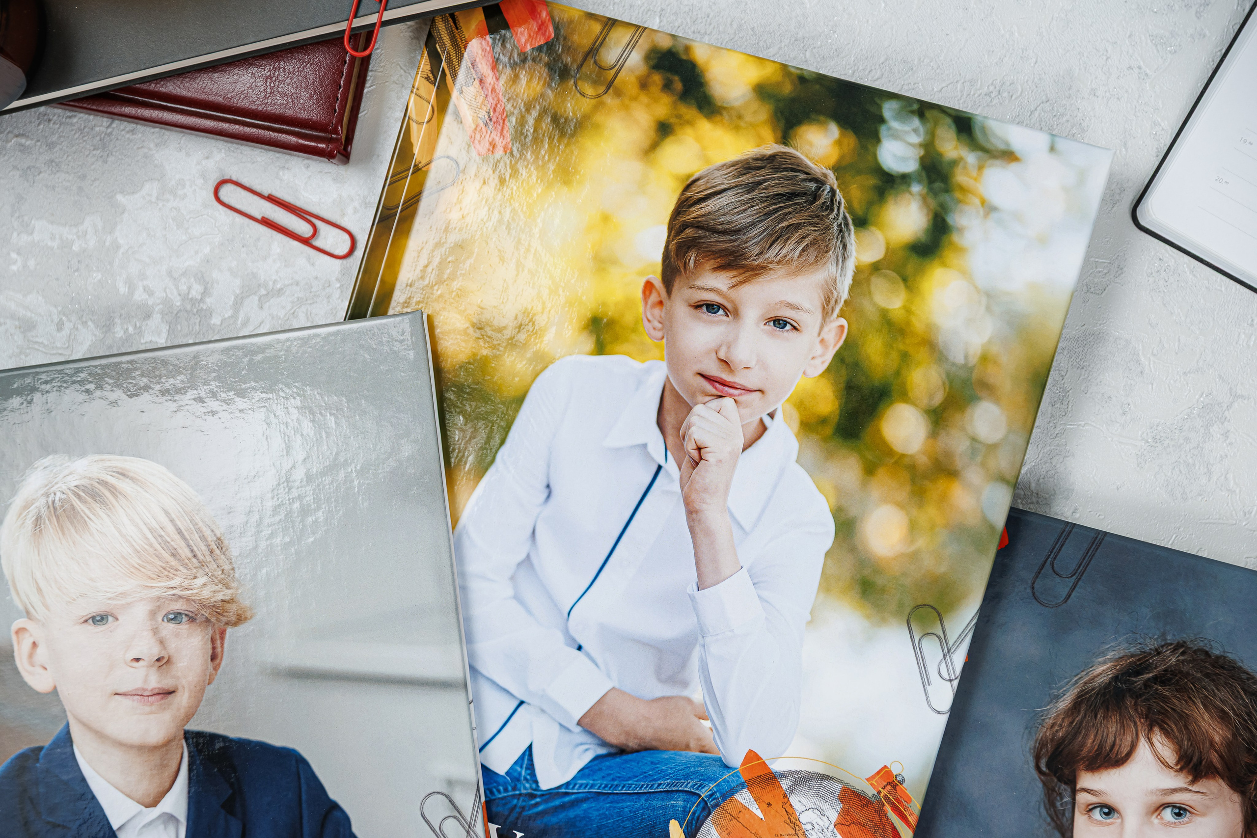 Выпускные альбомы 4 класс. Семейный и детский фотограф Комина Елена, Власиха, Одинцово