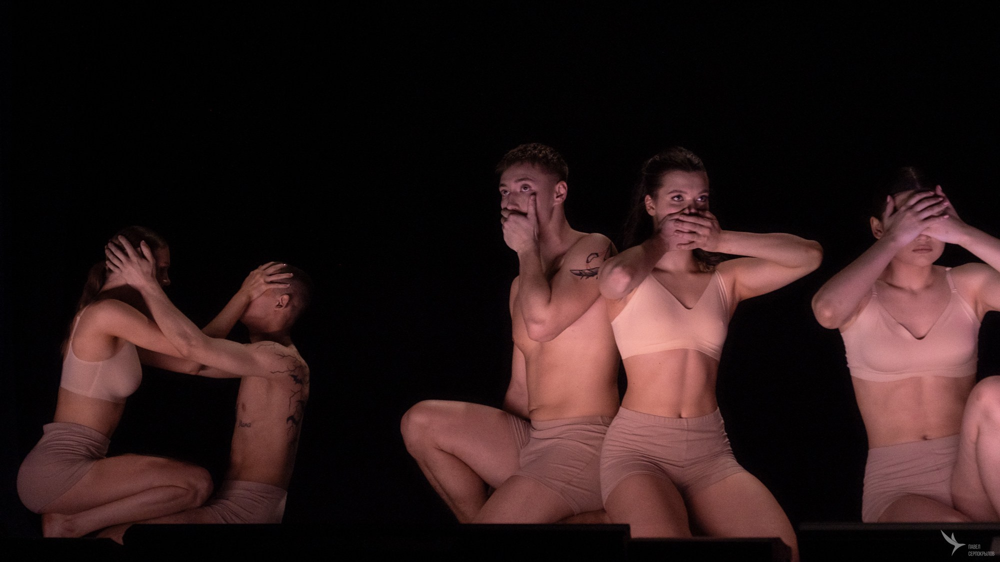 Пластический спектакль команды СЕВЕР «Голос ветра. Молчание мрамора». Репортажный фотограф в Казани Павел Серпокрылов