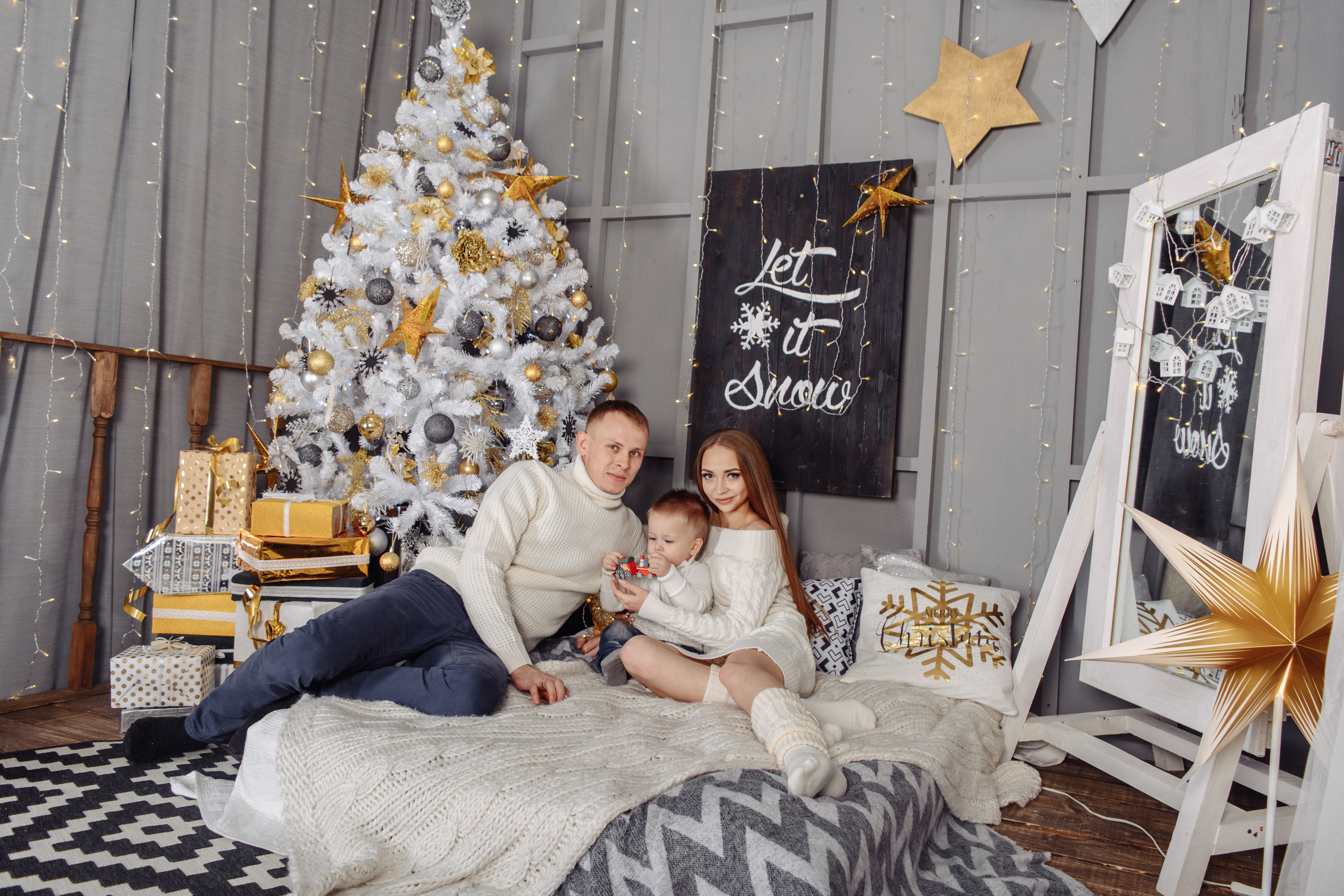 ЗАЧЕМ ТАЩИТЬ РЕБЕНКА КУДА-ТО ФОТОГРАФИРОВАТЬСЯ… ЕМУ ЭТО НЕ НУЖНО?!. Свадебный фотограф Курск Константин Воронов