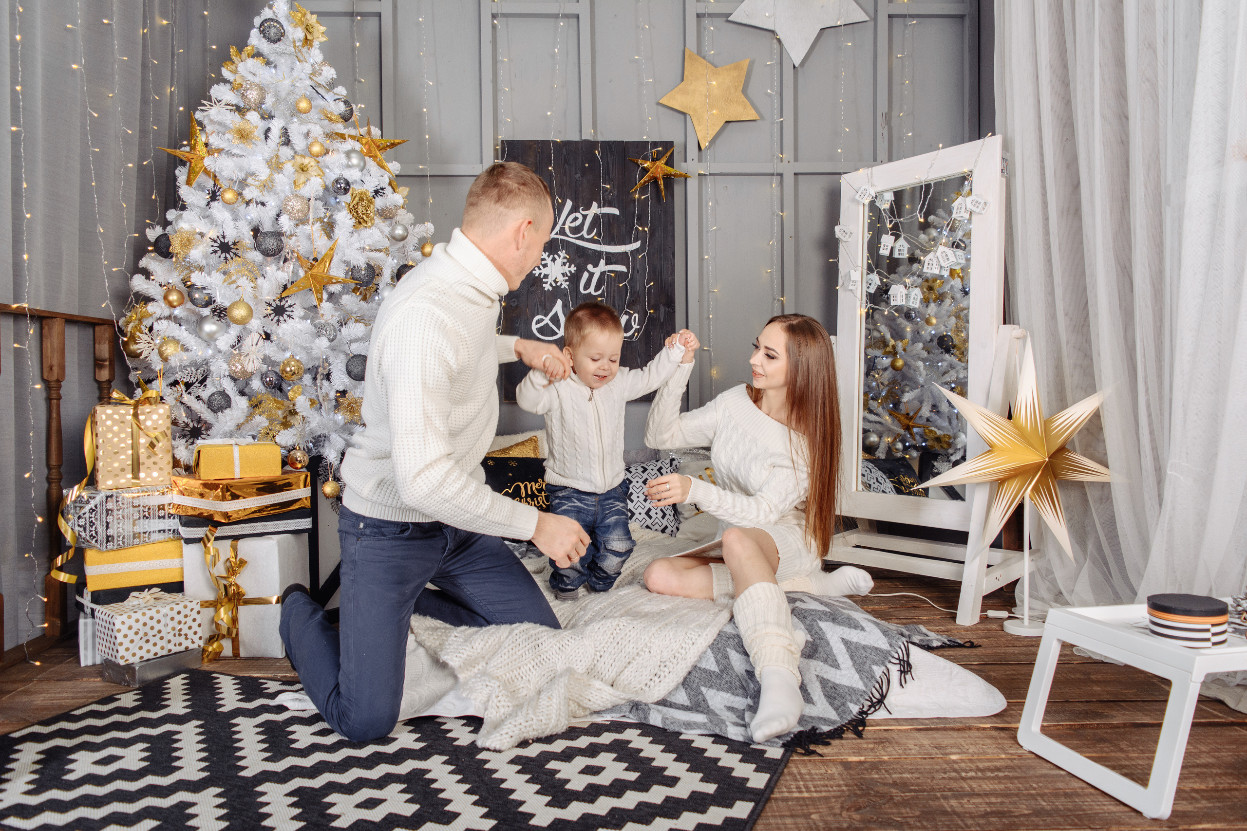 ЗАЧЕМ ТАЩИТЬ РЕБЕНКА КУДА-ТО ФОТОГРАФИРОВАТЬСЯ… ЕМУ ЭТО НЕ НУЖНО?!. Свадебный фотограф Курск Константин Воронов