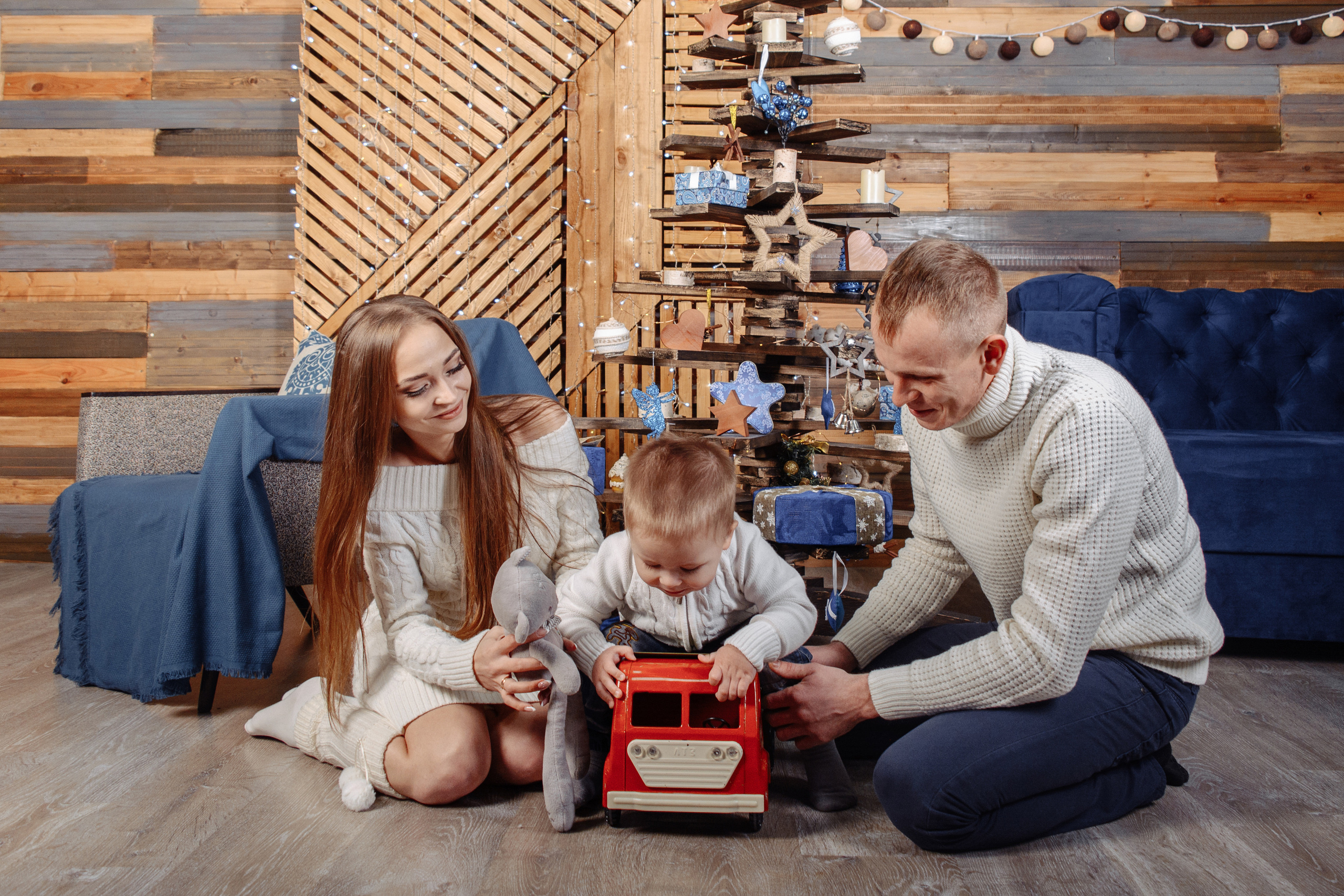 ЗАЧЕМ ТАЩИТЬ РЕБЕНКА КУДА-ТО ФОТОГРАФИРОВАТЬСЯ… ЕМУ ЭТО НЕ НУЖНО?!. Свадебный фотограф Курск Константин Воронов