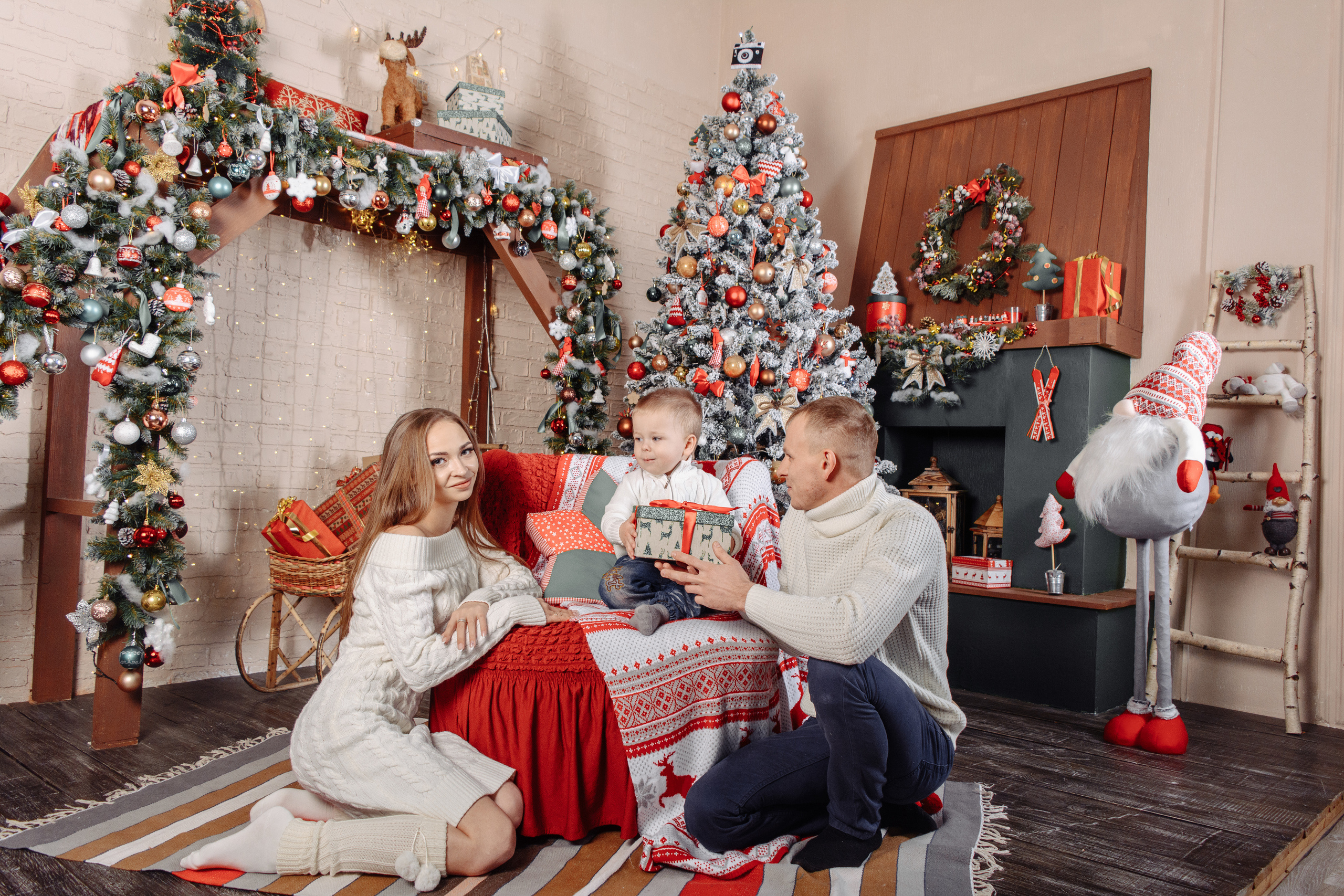 ЗАЧЕМ ТАЩИТЬ РЕБЕНКА КУДА-ТО ФОТОГРАФИРОВАТЬСЯ… ЕМУ ЭТО НЕ НУЖНО?!. Свадебный фотограф Курск Константин Воронов