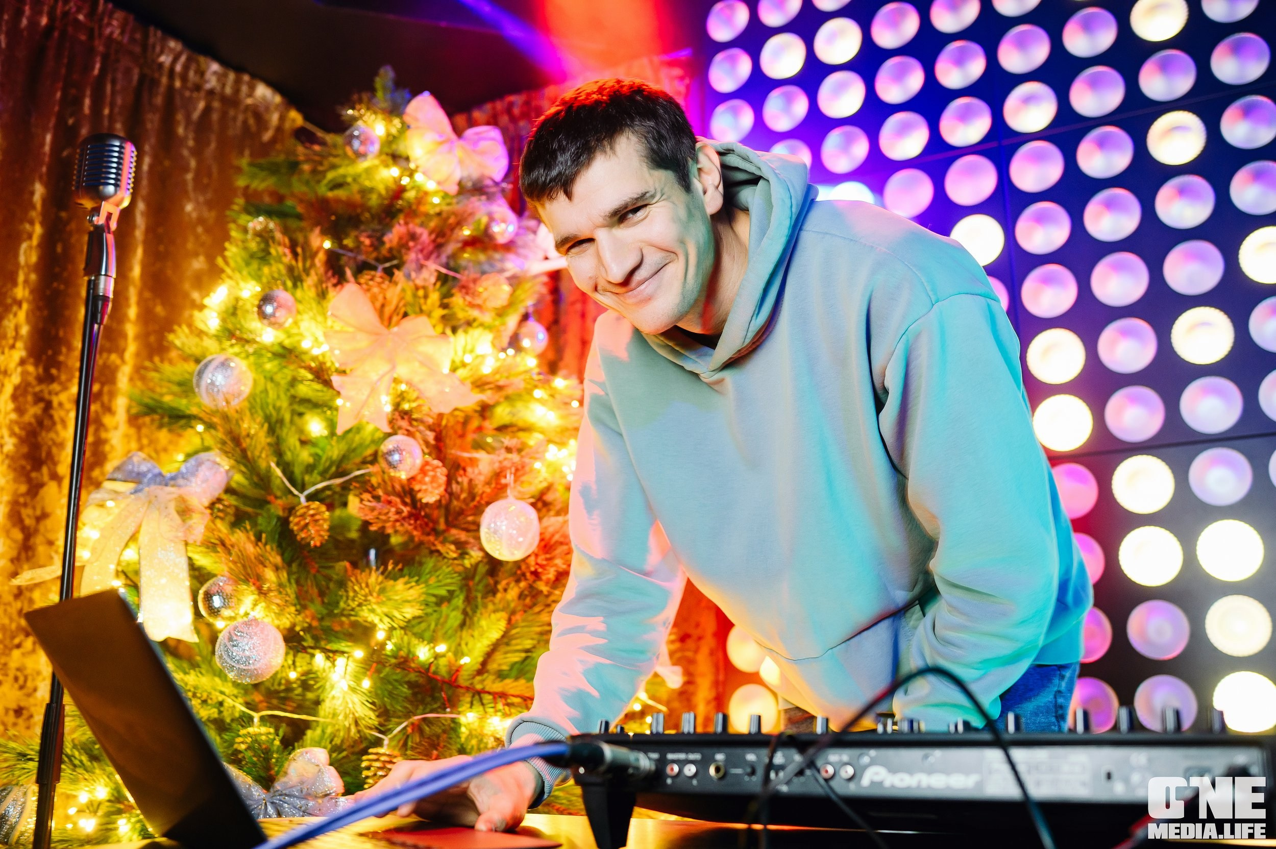 Фоторепортаж из караоке-клуба Эйфория. One Media Life: фоторепортажи, фотоотчеты с мероприятий и заведений