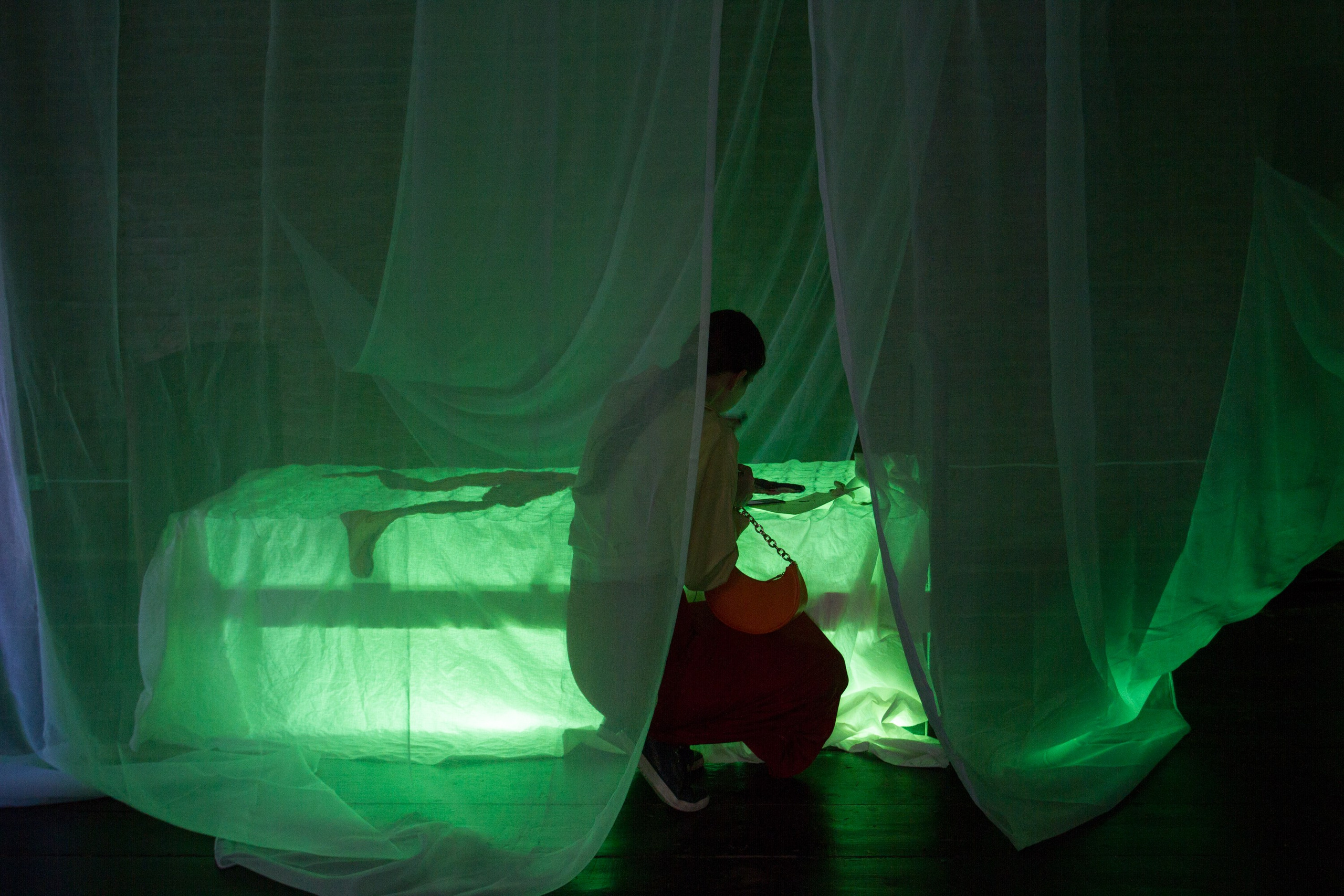 Выставка комната художницы, тотальная инсталляция. KST