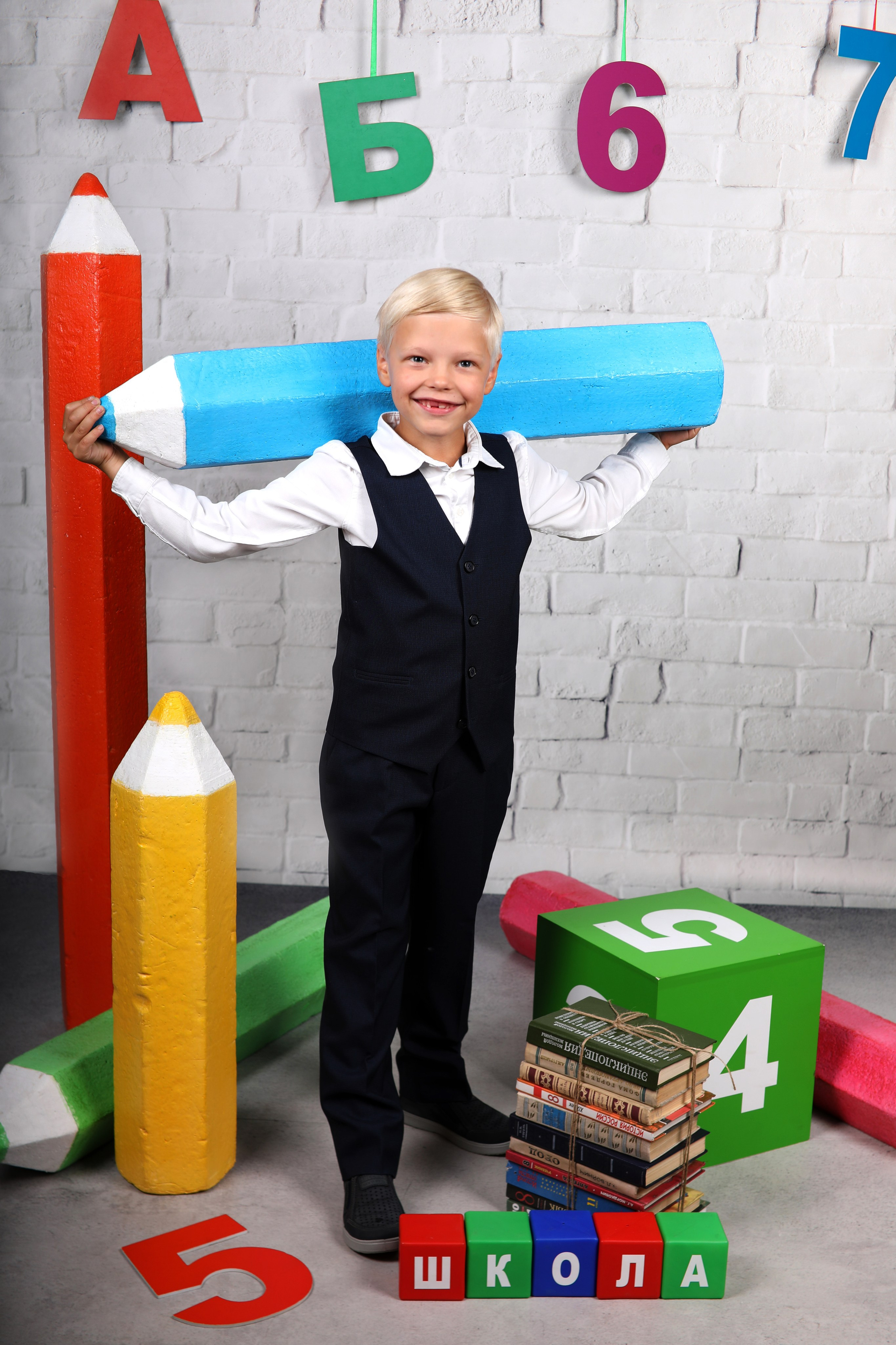 Выпускные альбомы в Красноярске. Студия Колибри