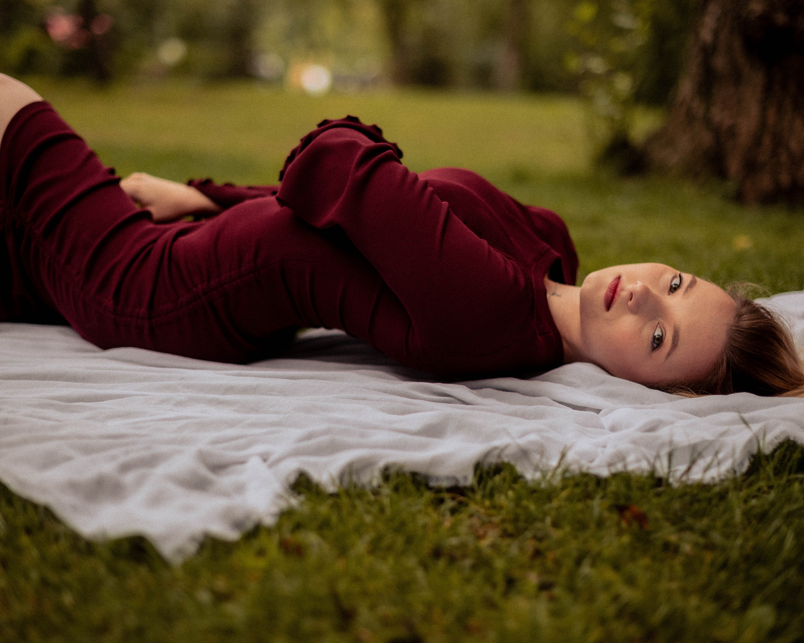 Аня. Женский фотограф. Создатель украшений ручной работы. Модель