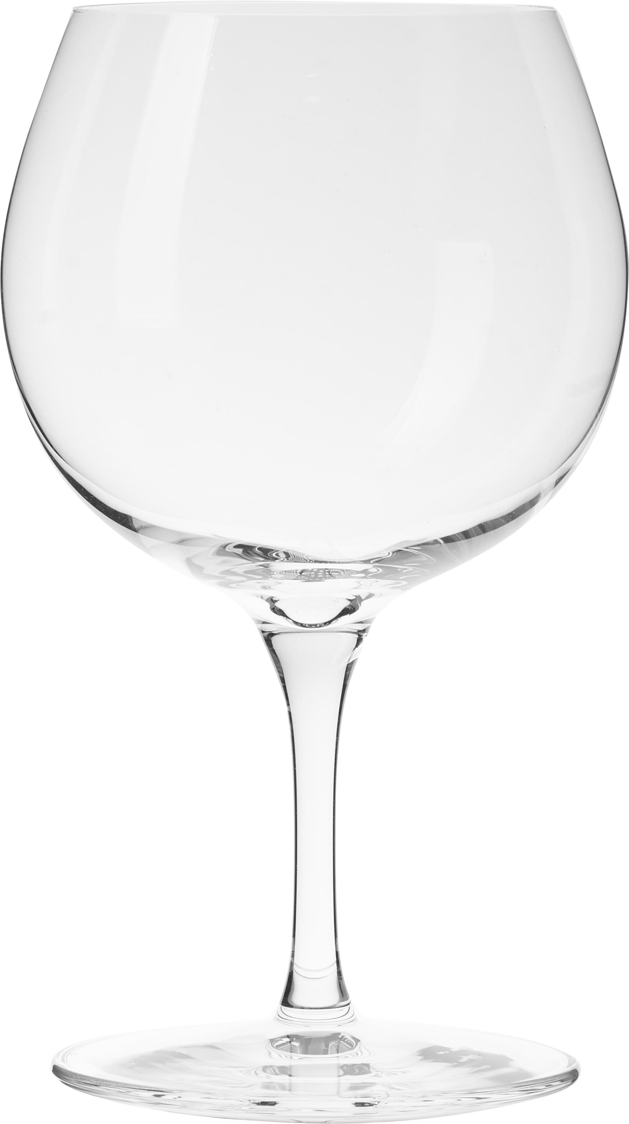 Съемка стеклянной посуды на белом фоне