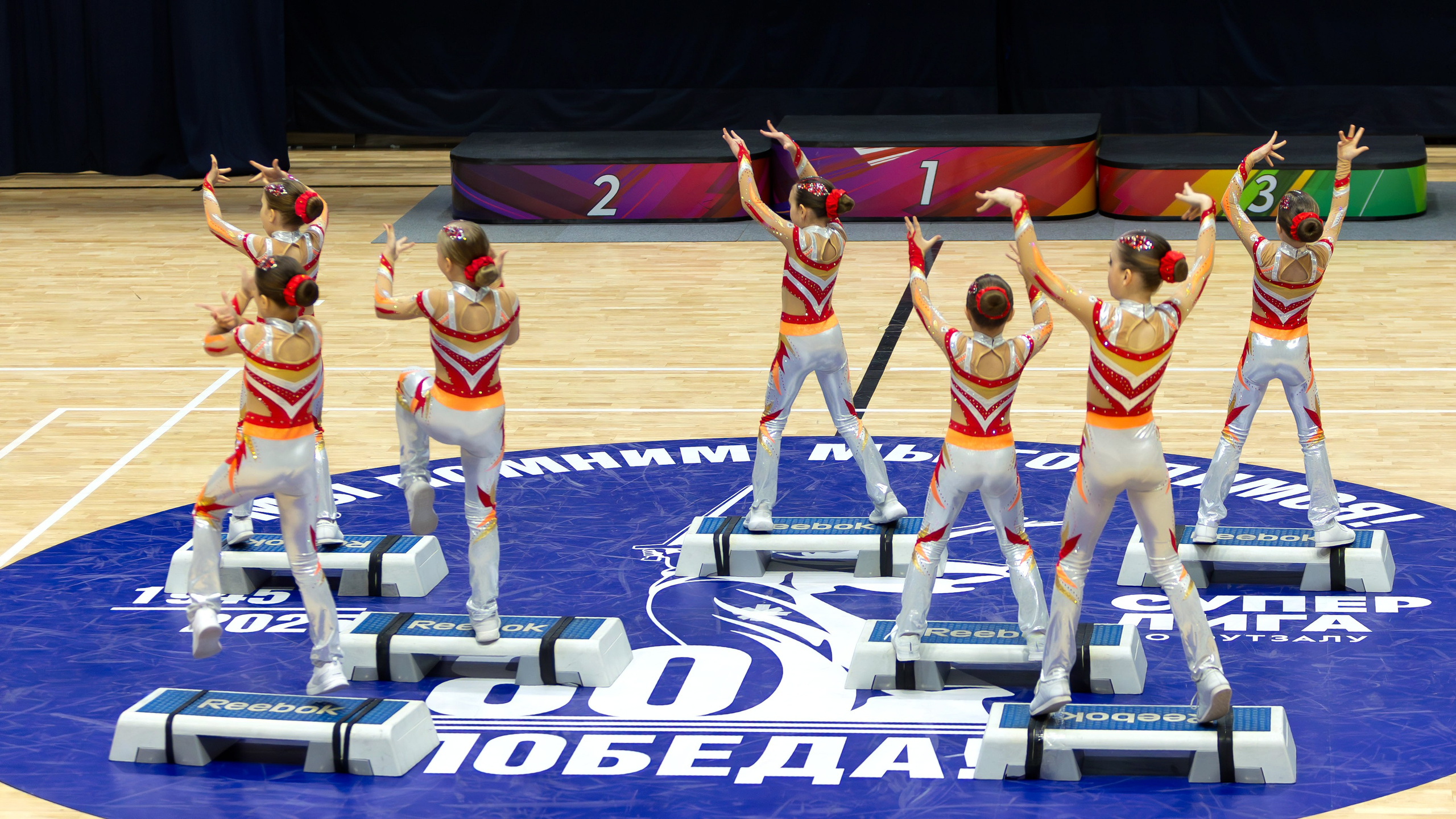 Фестиваль по фитнес-аэробике «Облачко» дисциплина «Степ-аэробика». Выпускные альбомы и школьный фотограф в Подольске, Троицке, Щербинке, Москве и Московской области