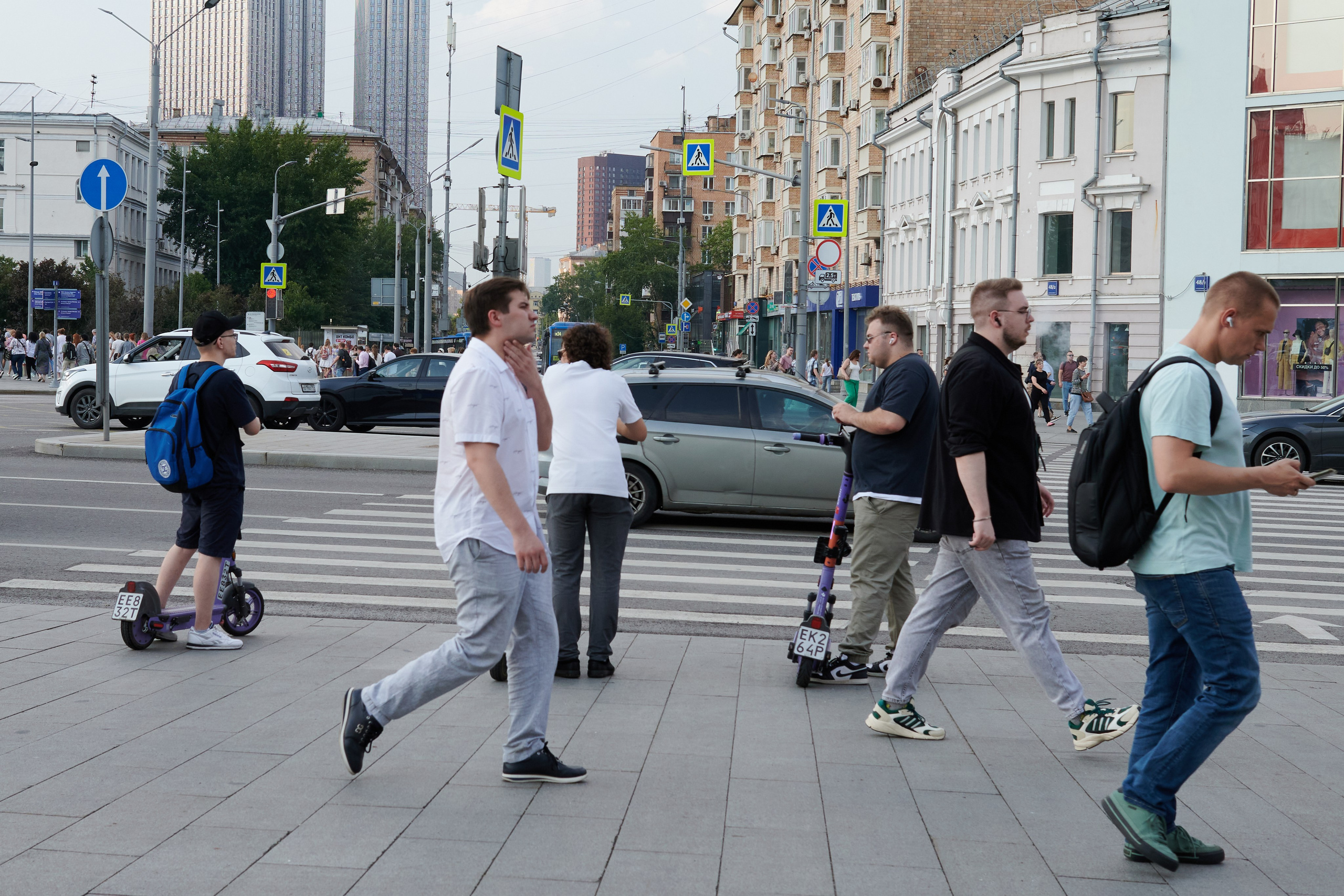 Фотосерия «180 дней лета»: визуальное летнее путешествие сквозь 180 дней — атмосфера сезона, смена настроений и света, эмоциональные состояния и летняя визуальная поэзия. Фотограф: Ожерельев Лев