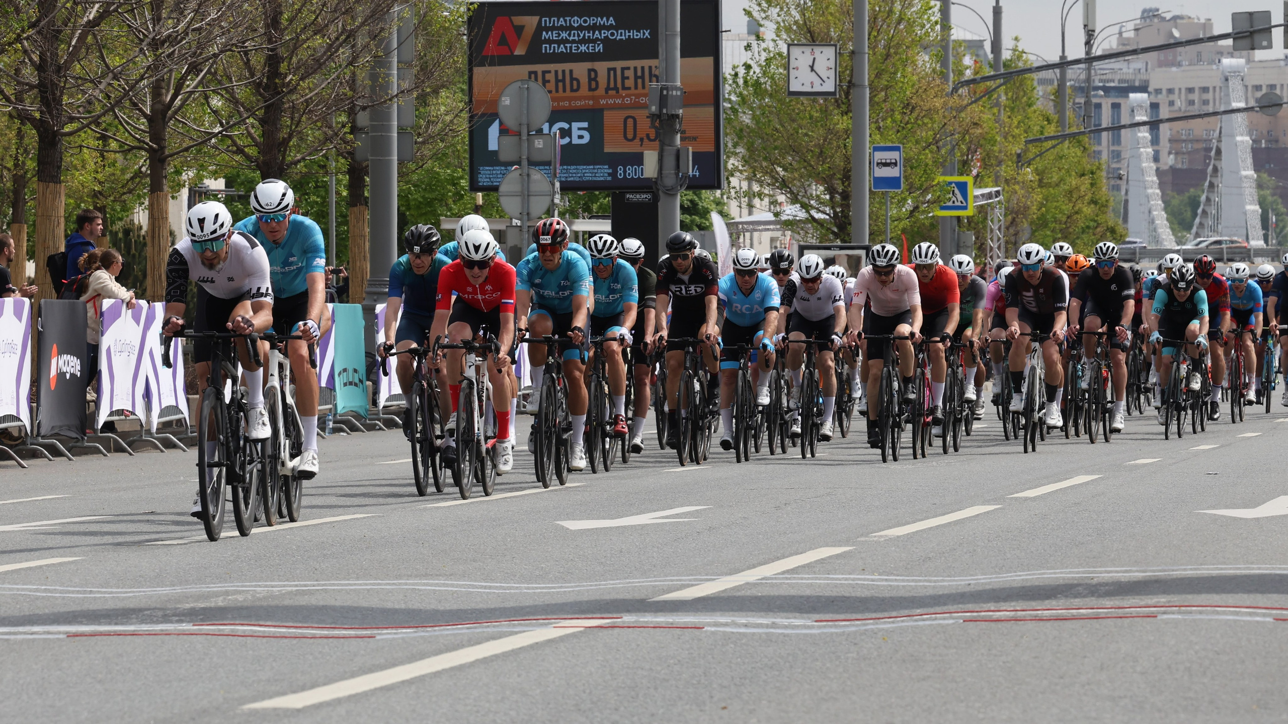 Московский весенний велофестиваль 2025. Репортажный фотограф, спортивный фотограф в Москве и области