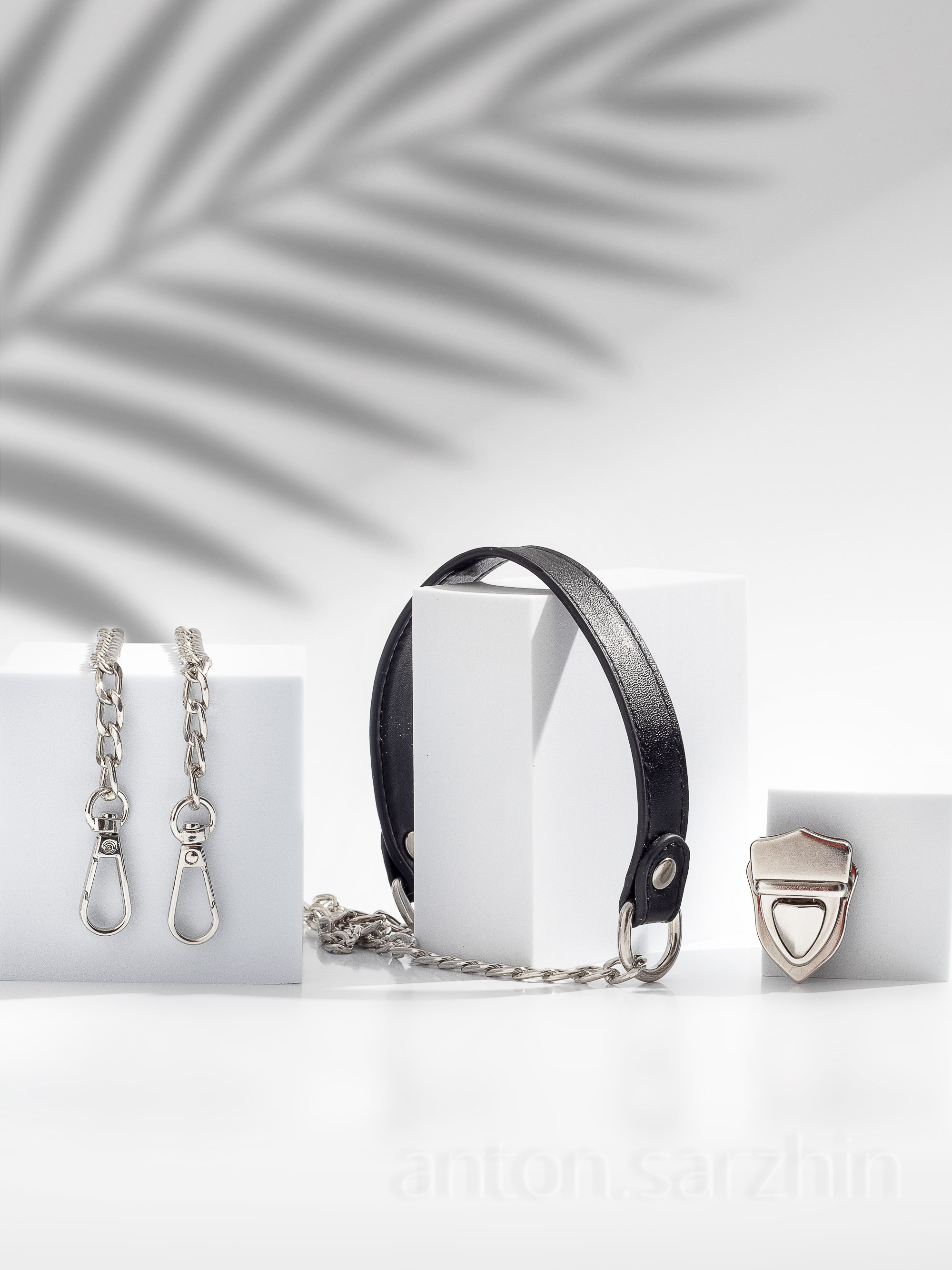 Съемка фурнитуры для сумок в интерьере