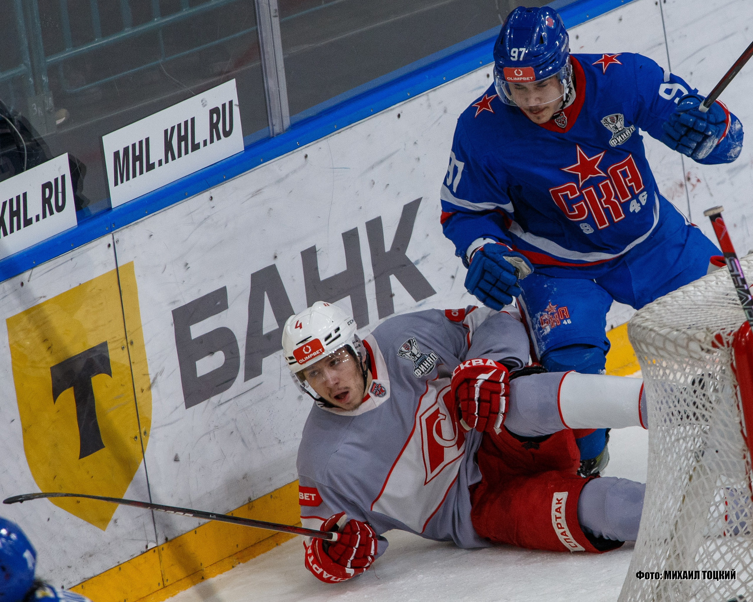 Фоторепортаж Финала Кубка Харламова. СКА-1946 (Санкт-Петербург) — МХК Спартак (Москва). Михаил Тоцкий портретный и репортажный фотограф в Москве