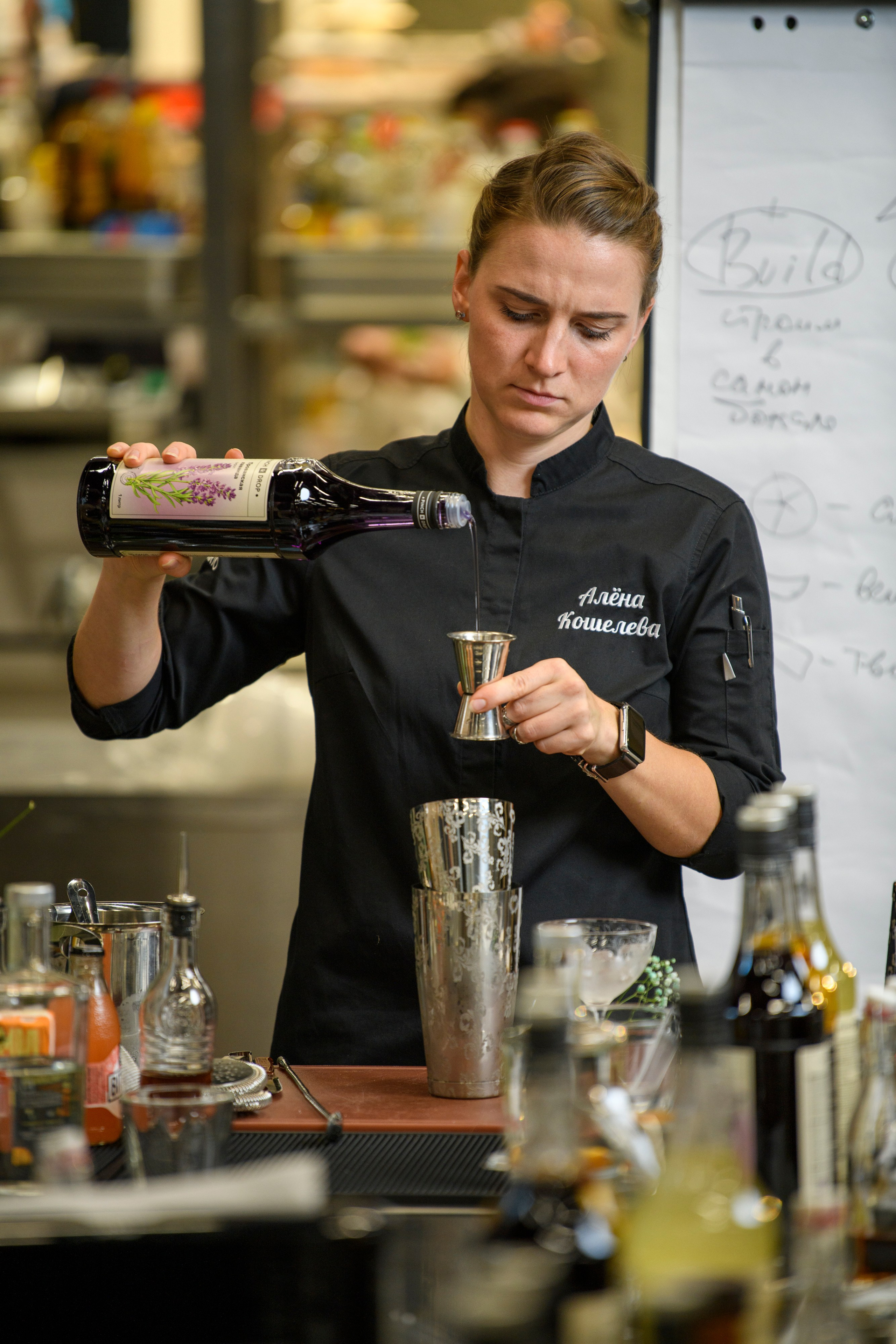 Бар — моя сцена: история Алены Кошелевой. Создание обучающих видеороликов Puponin Production