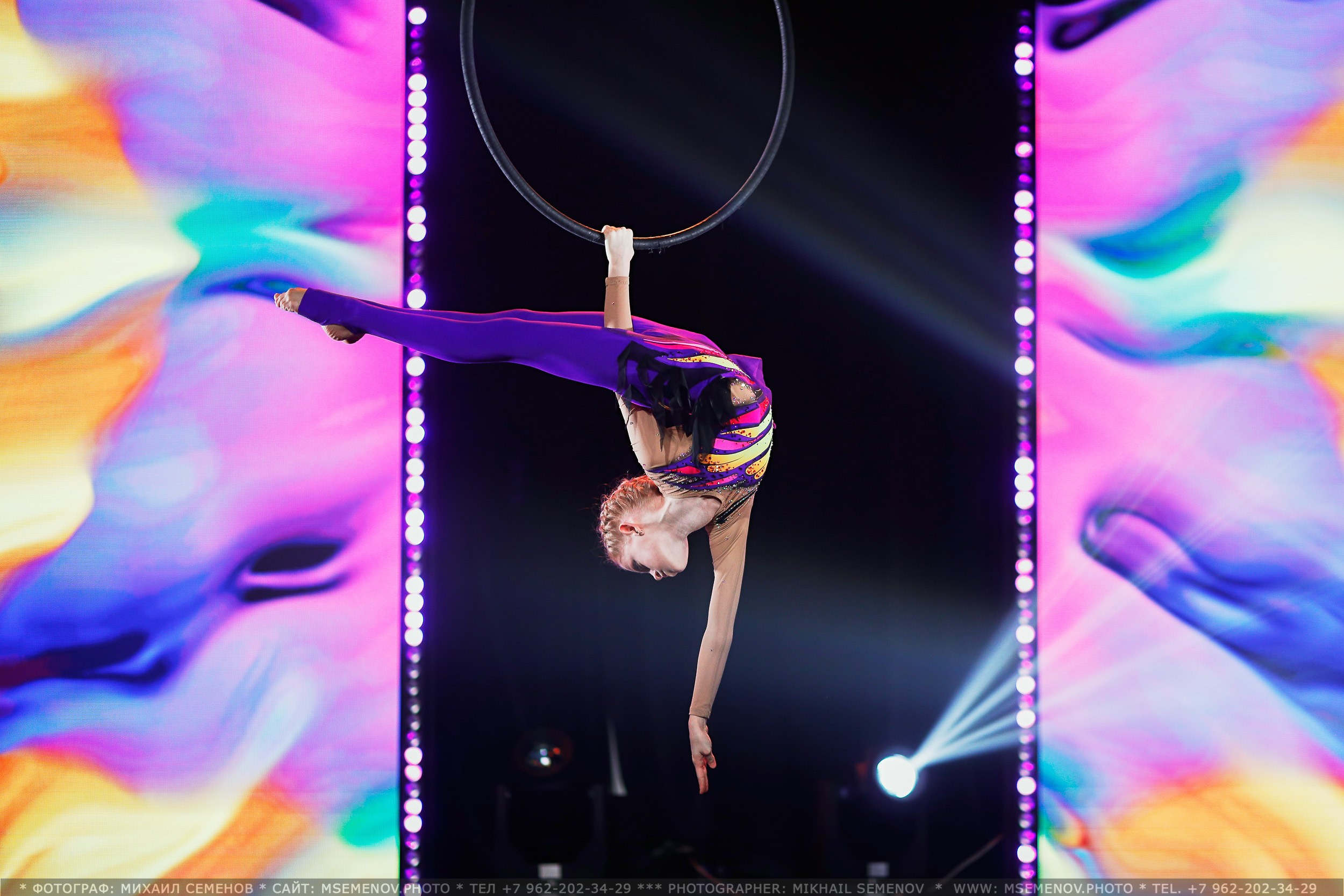 Анонс фоторепортажа с Концерта Грация. POLE DANCE. Photographer for business Mikhail Semenov. Aqua photo studio, photo school