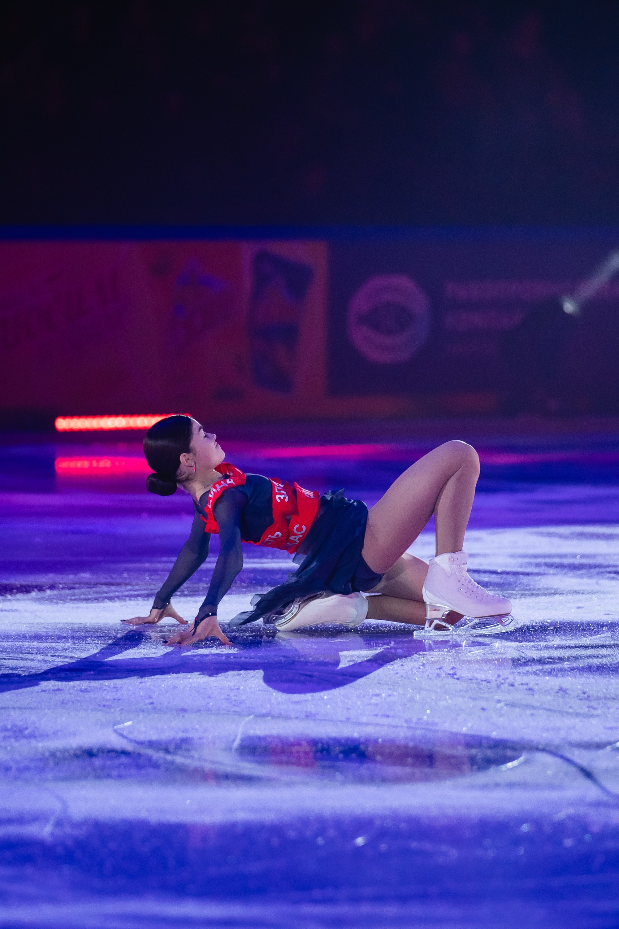 Шоу «Чемпионы на льду» в Новосибирске. Воробьева Ксения — Спортивный и танцевальный фотограф Новосибирск