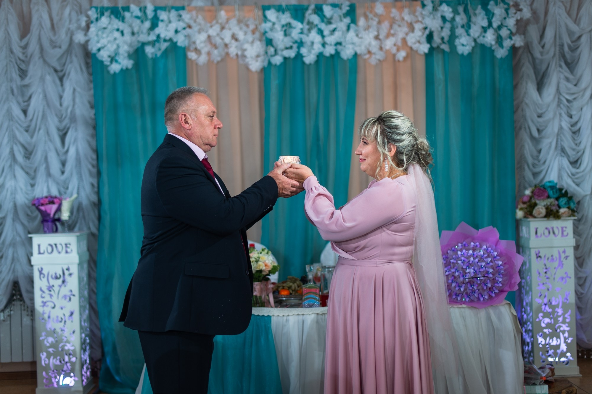 Уникальная свадьба. Свадебный и семейный фотограф в Омске Мормулев Михаил