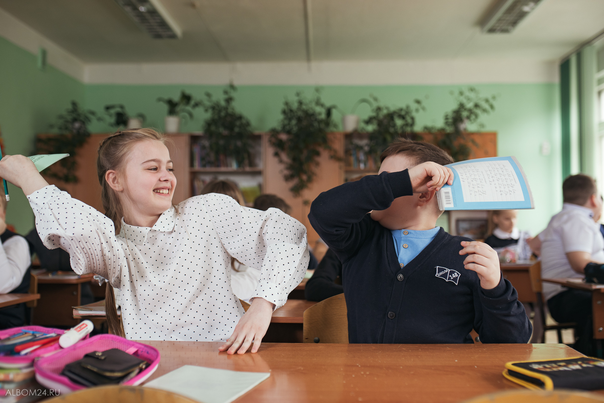 Съемка на выпускной альбом Школа № 148, 4В. Выпускные альбомы и фотосъемка в Красноярске
