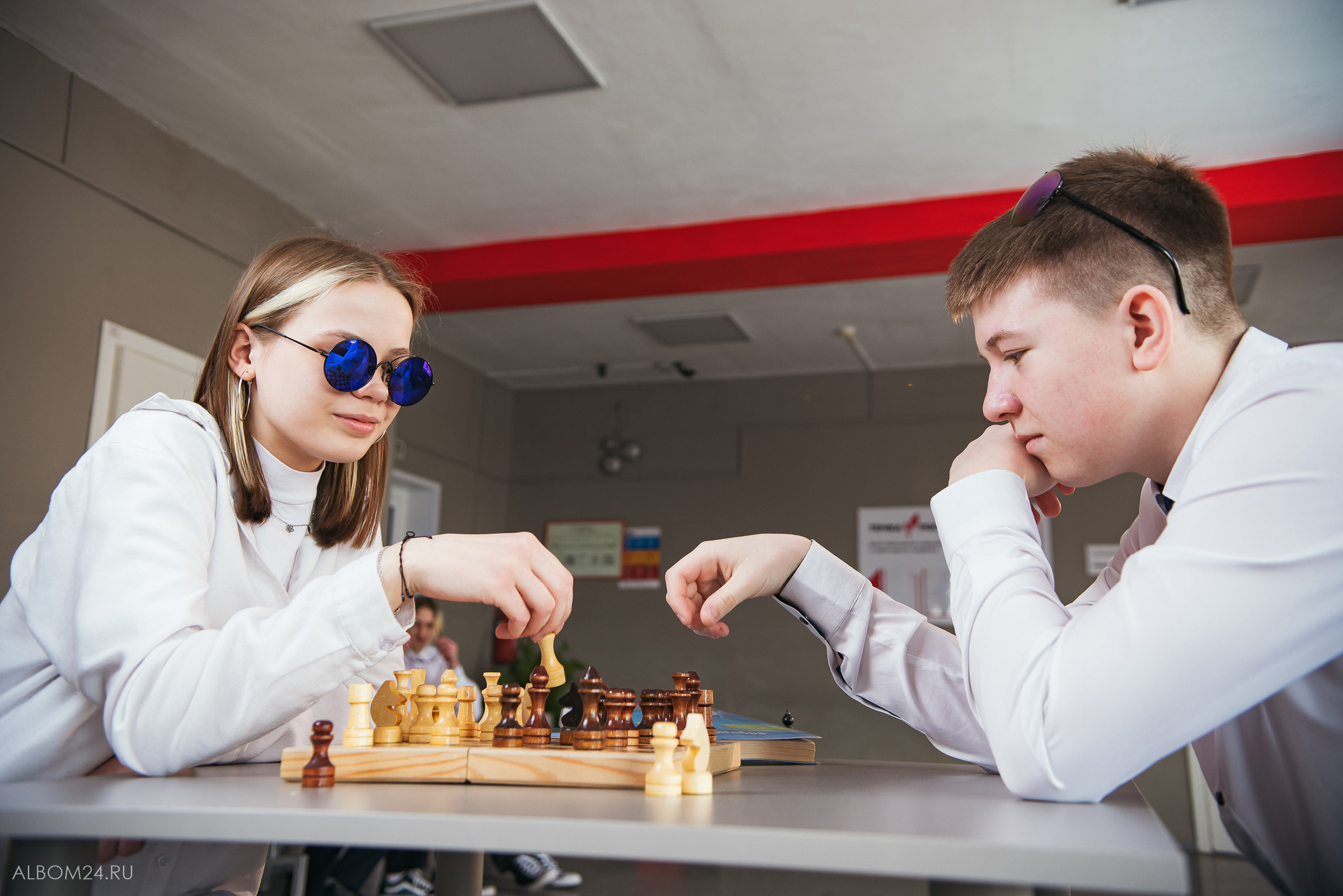 Съемка на выпускной альбом Солонцовская школа 9В. Выпускные альбомы и фотосъемка в Красноярске