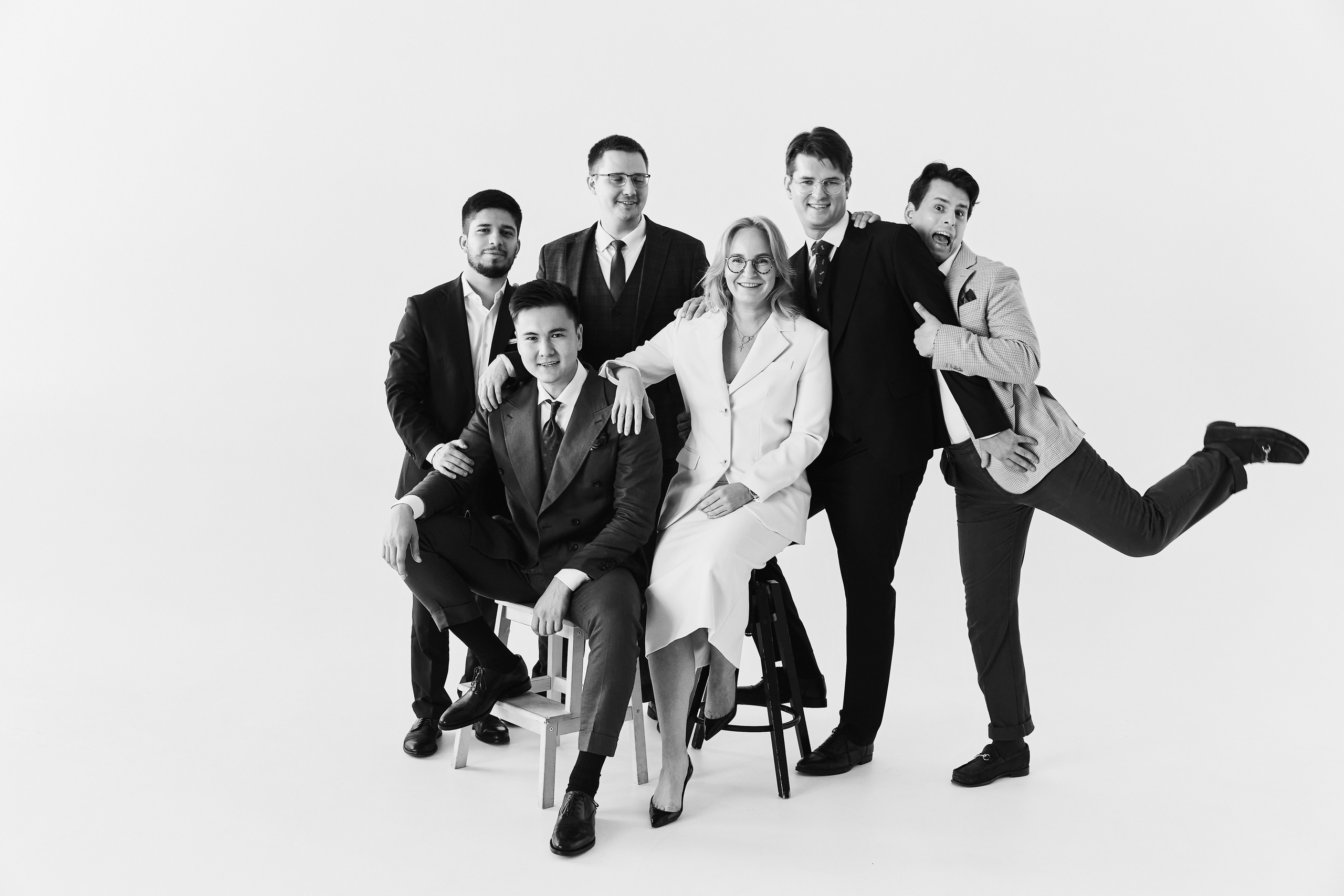 Корпоративная фотосессия команды: зачем она нужна. Бизнес-фотограф в Москве — Виталий Агабабян | Деловые портреты и корпоративная съёмка