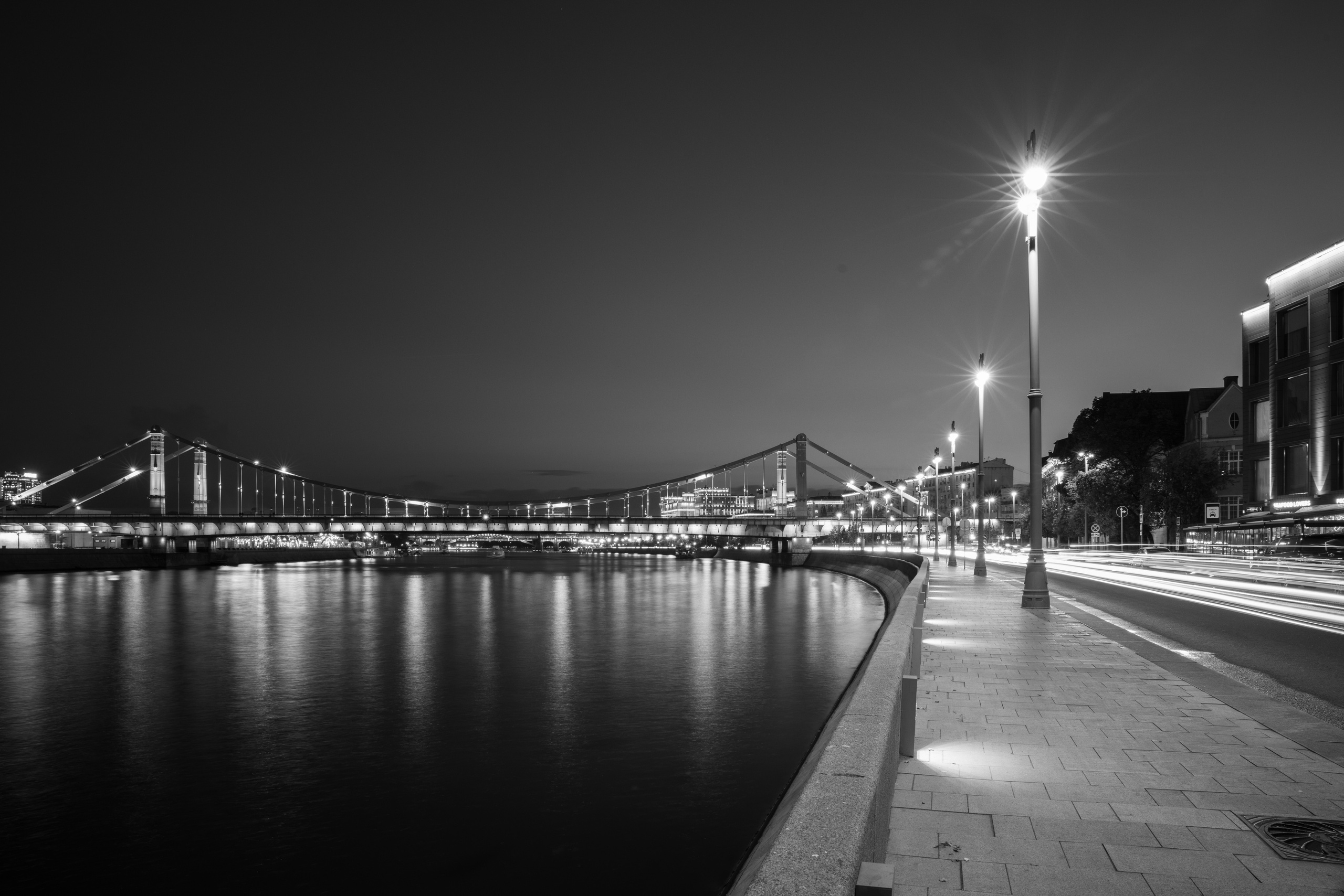 Фотографии Тиграна Худавердяна