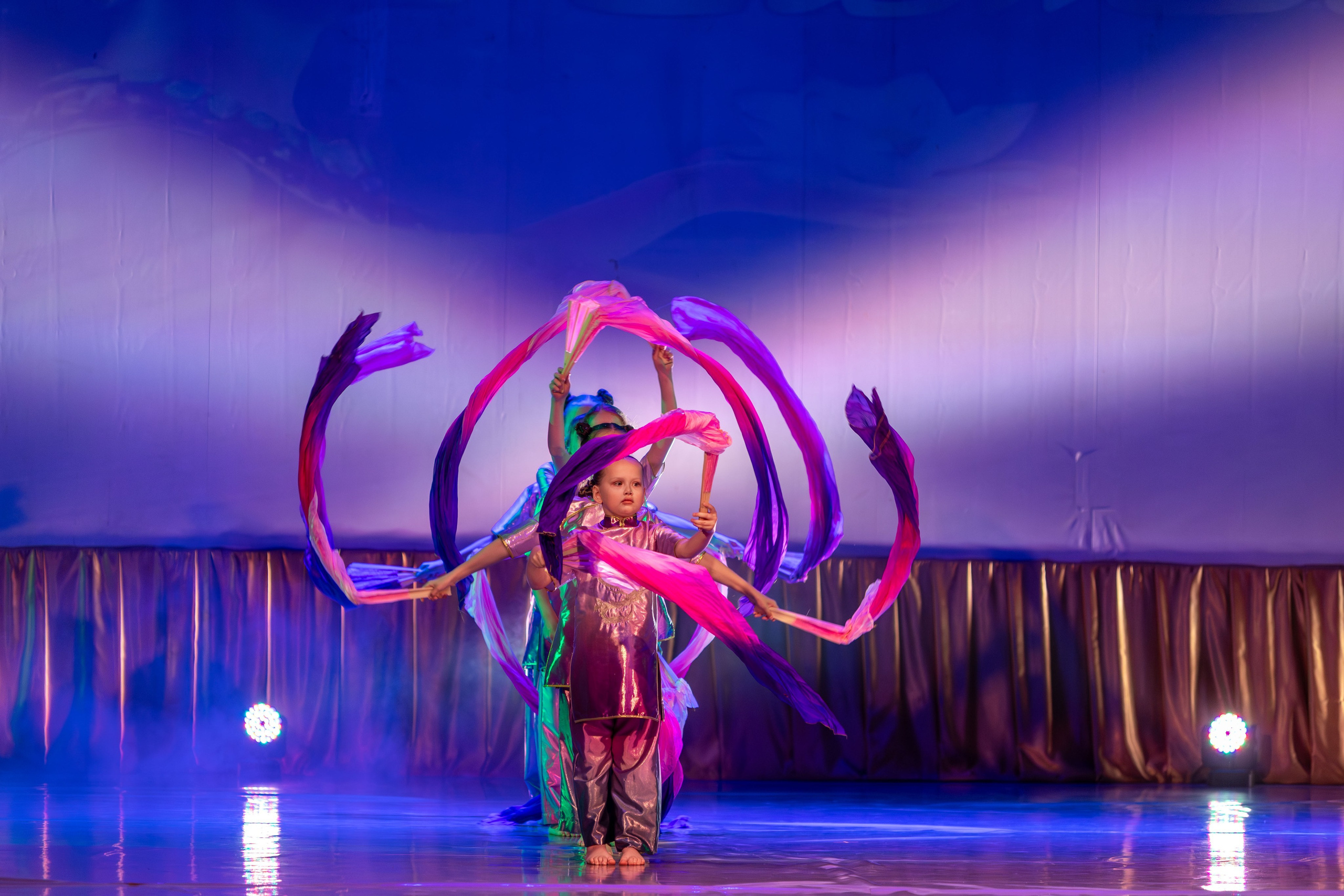 Студия «Lamis» отчетный концерт 2025. Выпускные альбомы и школьный фотограф в Подольске, Троицке, Щербинке, Москве и Московской области