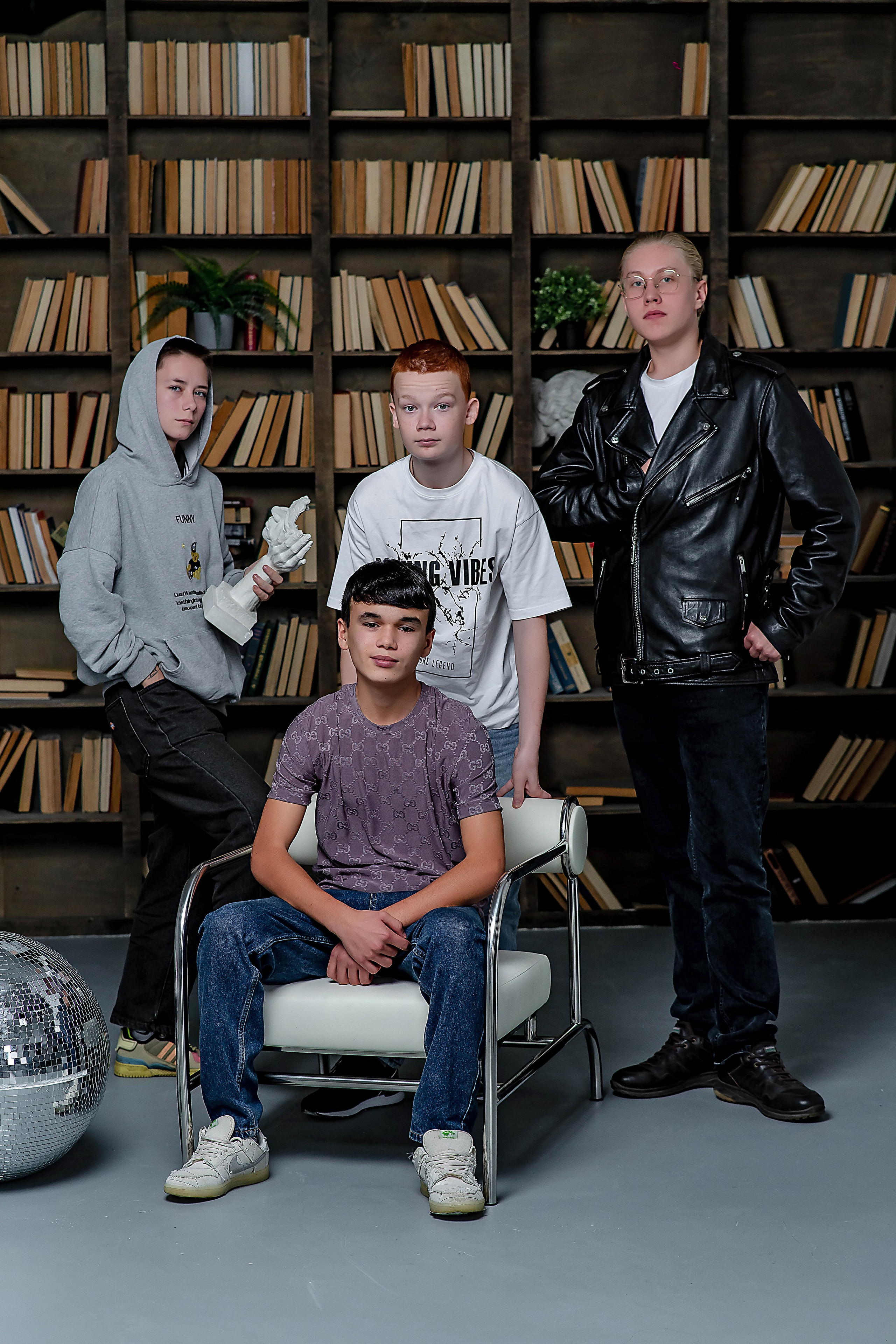 Выпускные (школьные) альбомы (книги) в Ростове-на-Дону. Современные Выпускные Альбомы в Ростове-на-Дону