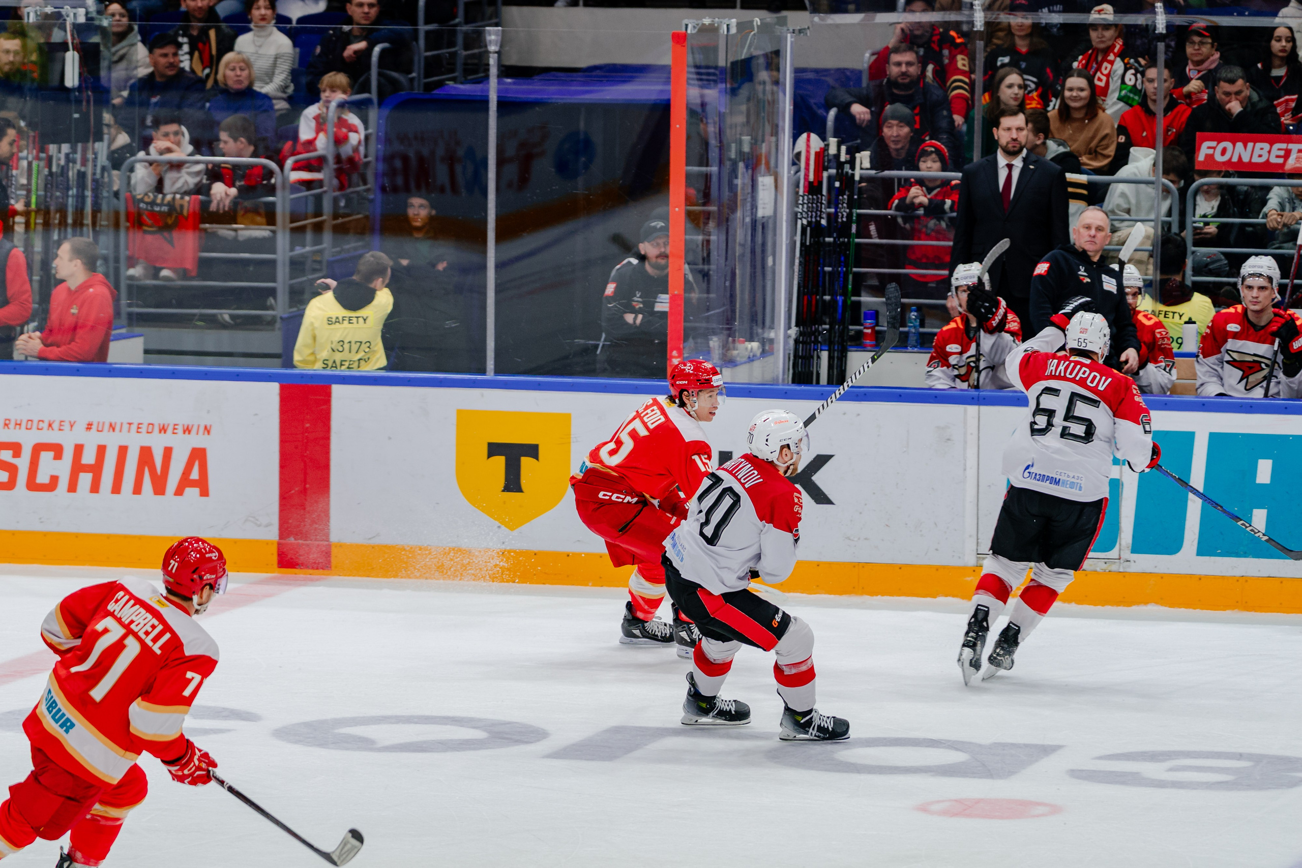 КХЛ КУНЬЛУНЬ РС — АВАНГАРД 22 МАРТА 2025. Репортажный фотограф в Москве Измалков Артем