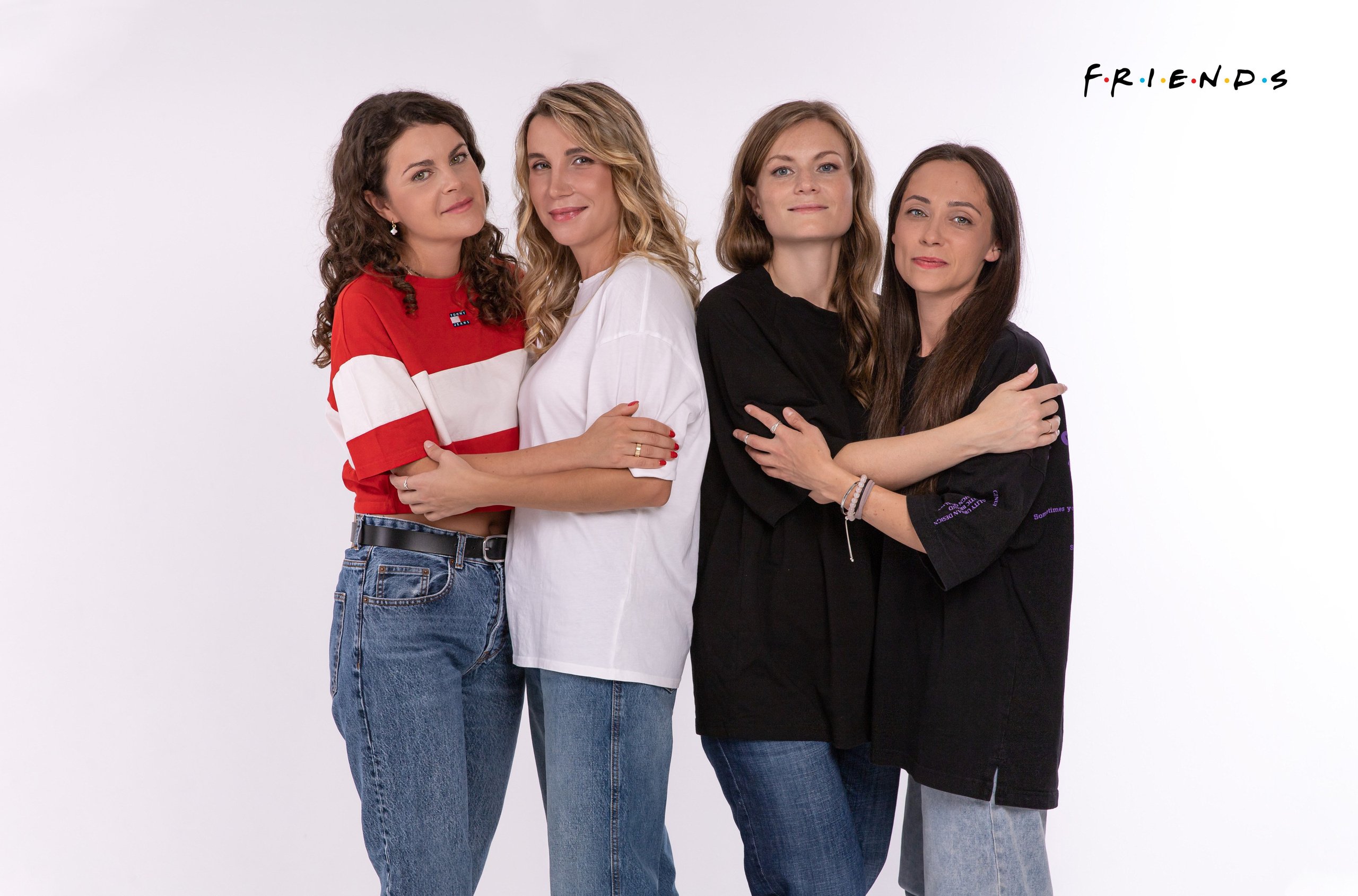 Friends. Фотосессия друзей. ФОТОГРАФ РАДОСТИ Фотосессия в студии СПб. Портретный фотограф — Юрий Торлопов