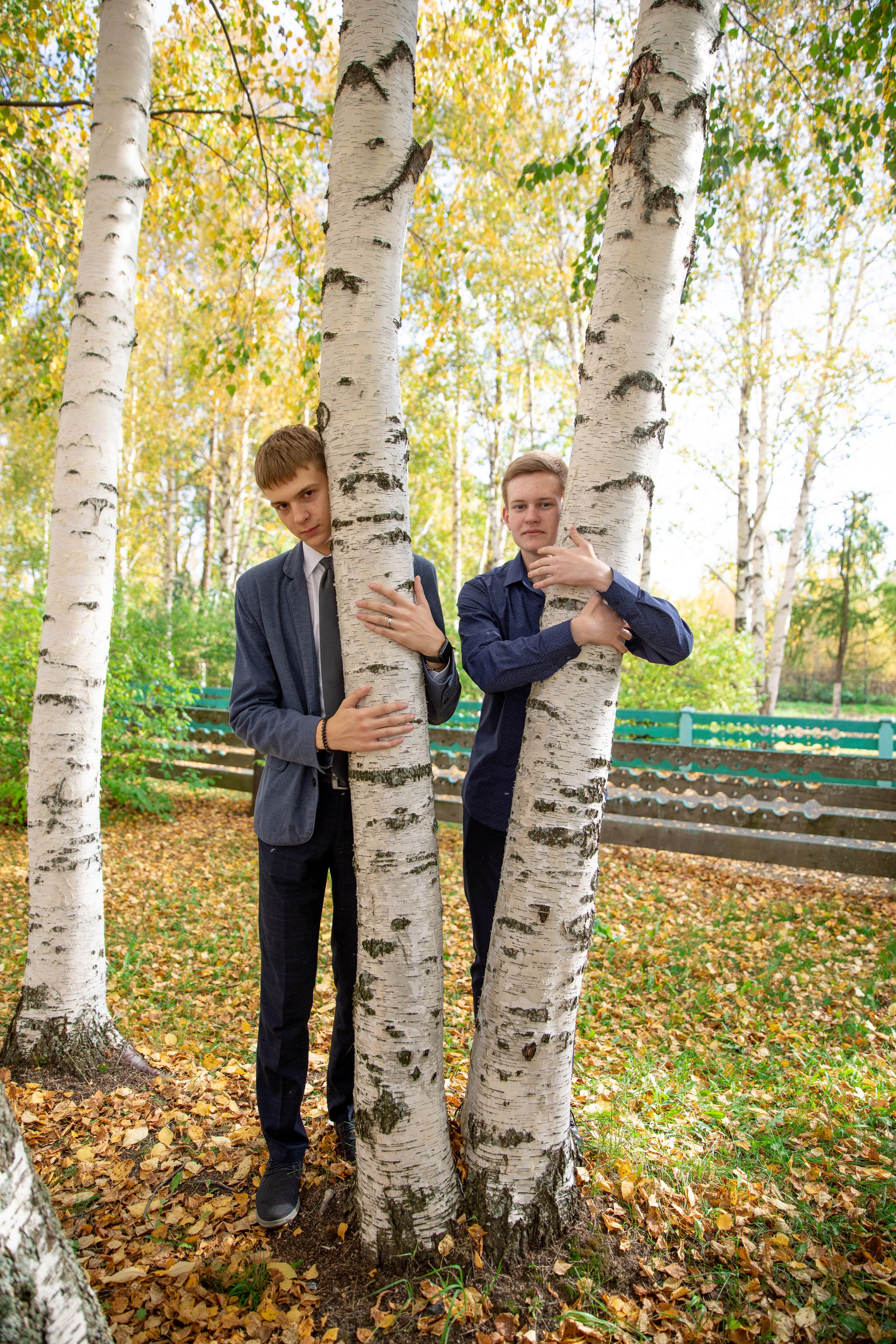 Выпускные альбомы 9-11 классы. Семейный и детский фотограф София Шарабурко, Томская область